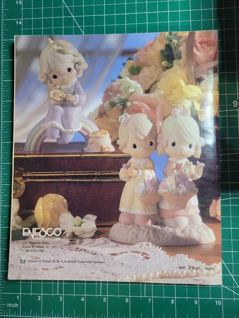 Precious Moments Collection Book – Volume XVI 1996, 232 pages V-good