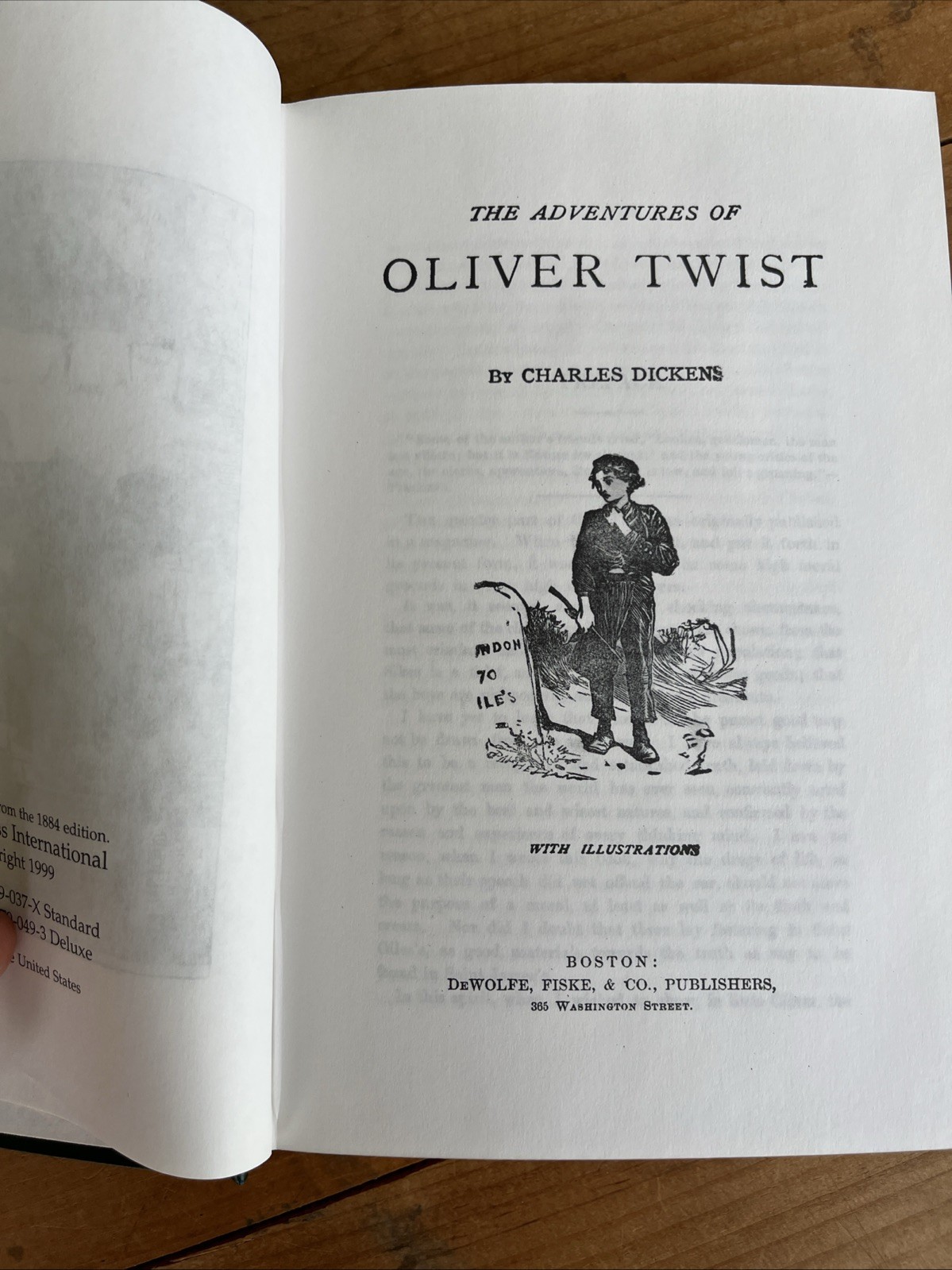 Oliver Twist Charles Dickens Trident Press 1999 HC Deluxe Edition Reprinted 1884
