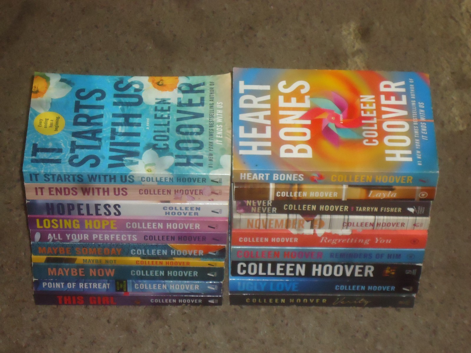 Lot 19 Colleen Hoover Novels It Ends with Us Starts Maybe Someday Hopeless Trade