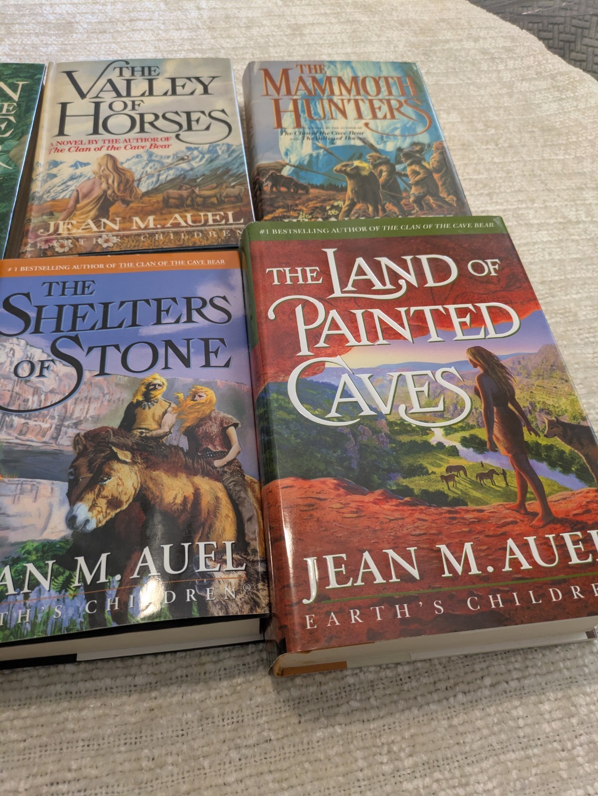 Clan of the Cave Bear (Earth’s Children) Full Series 6 Books, HCDJ, Jean M. Auel