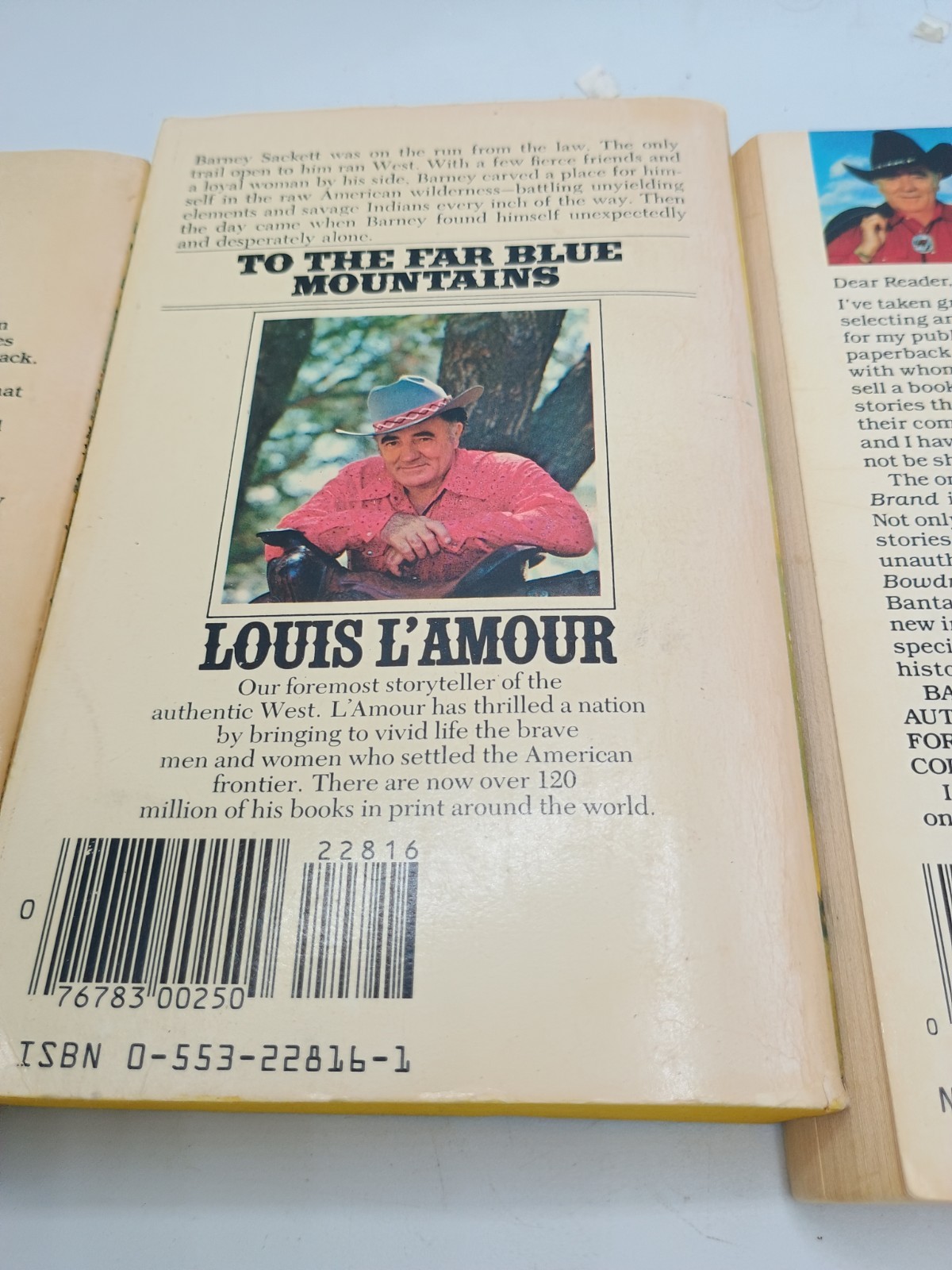 Louis L’Amour (3 Western Paperbacks, all different) see Pictures Vintage