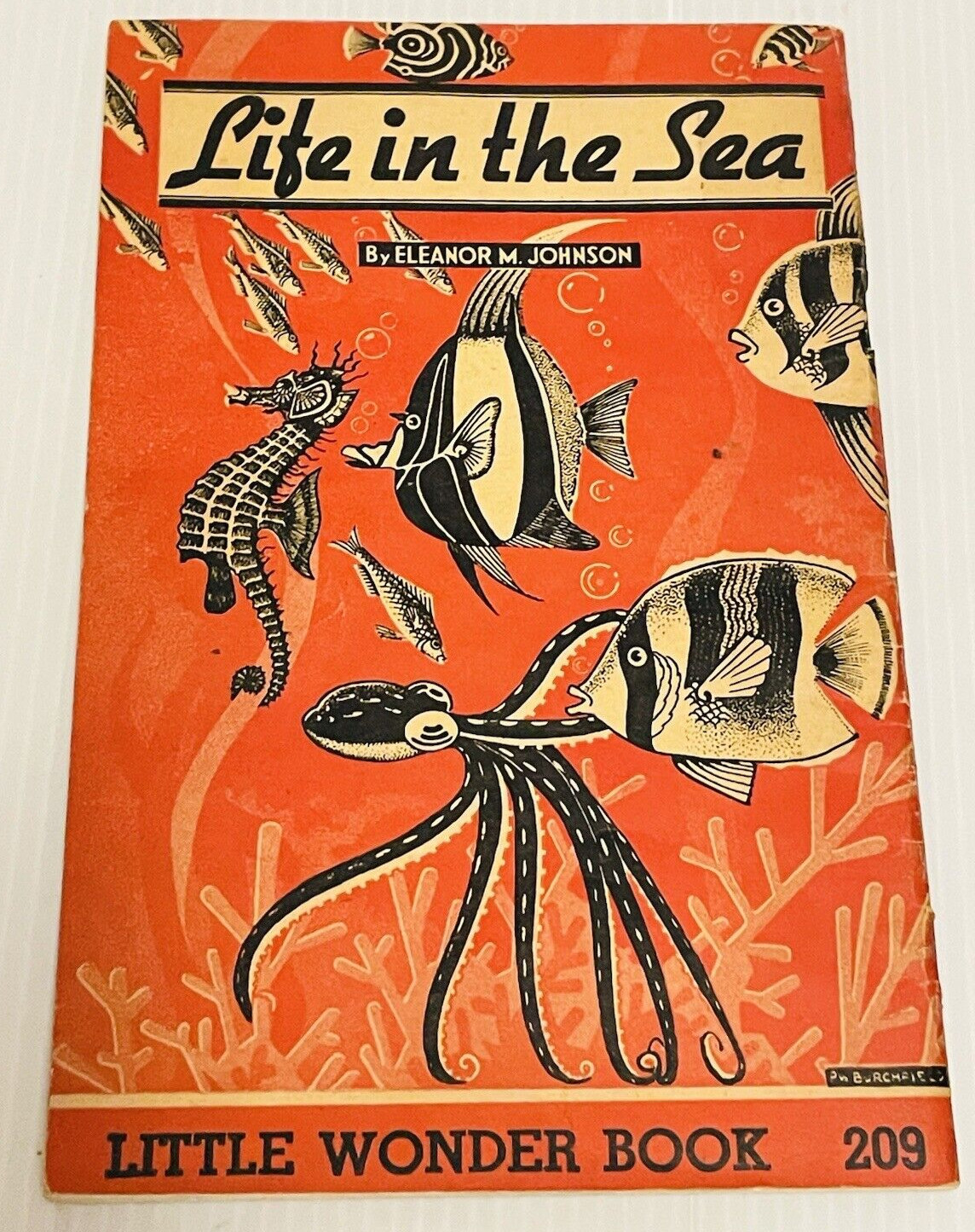 Little Wonder Book Lot of 10 in red covers little books from the 1940s pre-owned