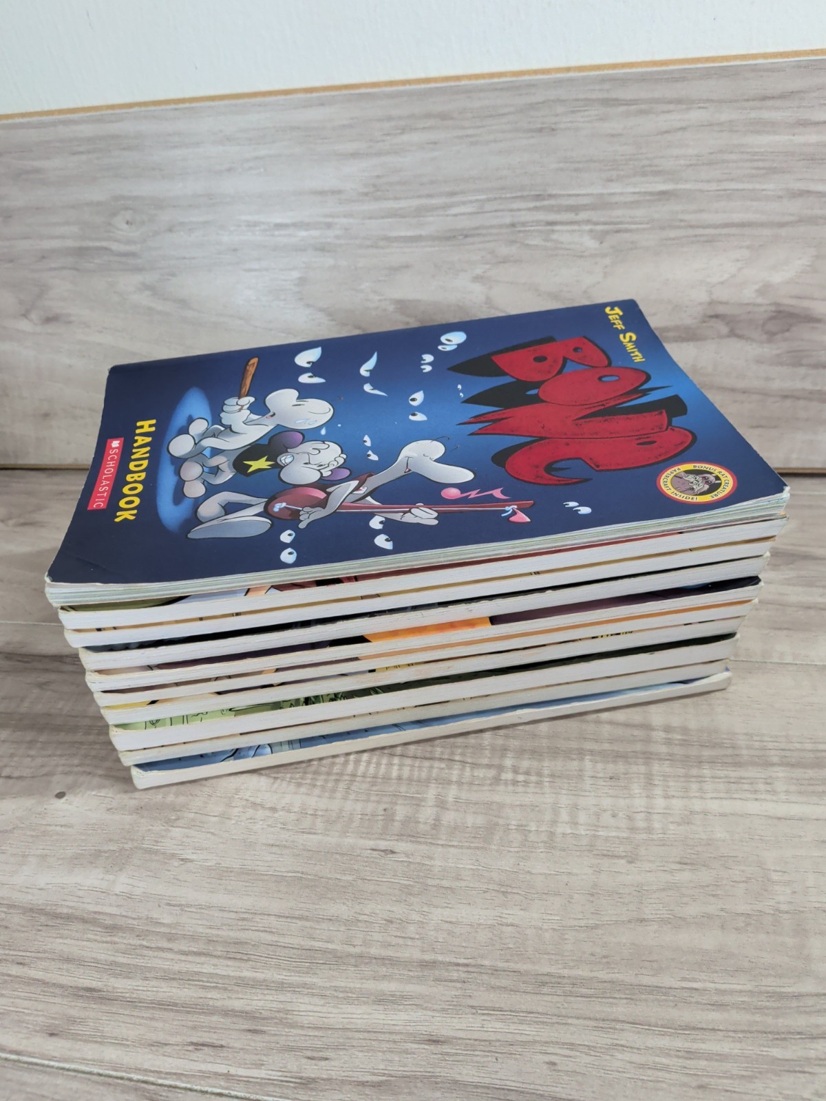 Lot of 10 BONE Graphic Novel Series by Jeff Smith Complete 1-8 & Rose Handbook