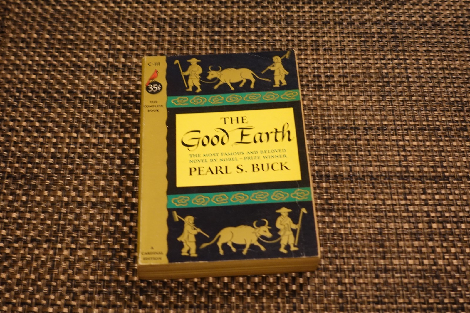 The Good Earth Classic Paperback Book by Pearl S. Buck Cardinal Edition 1960