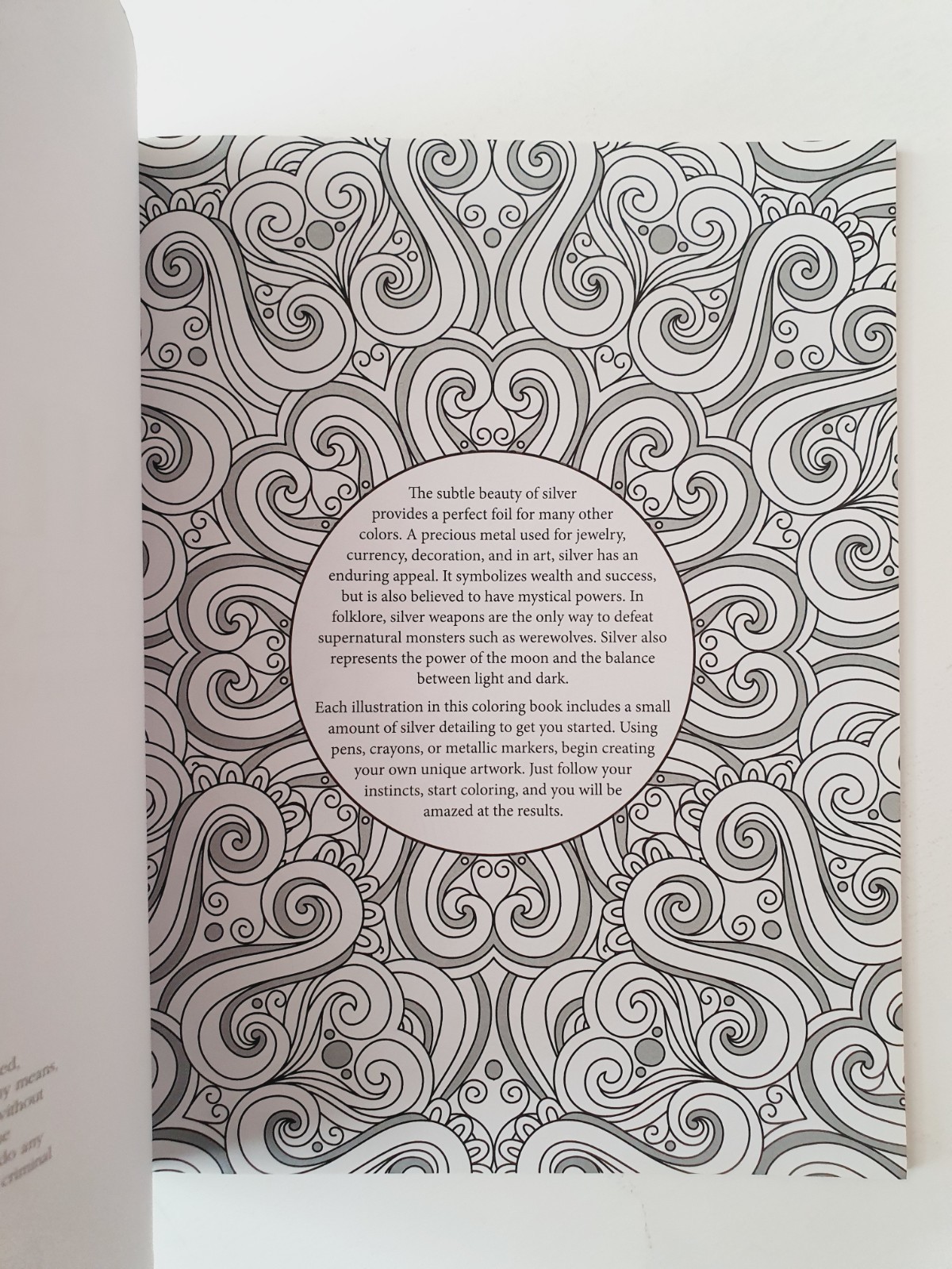The Silver Colouring Book (Colouring Books) by Arcturus Publishing Book