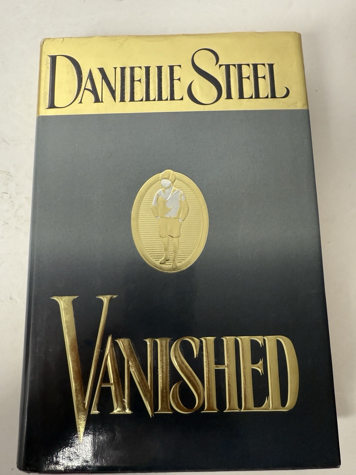 Danielle Steel First Printing Hardcover Books Lot of 8 Novels with Dusk Jacket