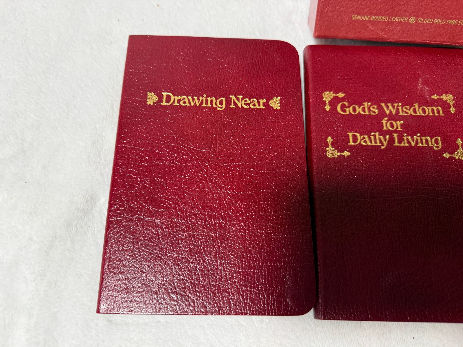 GOD’S WISDOM FOR DAILY LIVING 3 BOOK BOX SET BONDED LEATHER GILDED GOLD EDGES