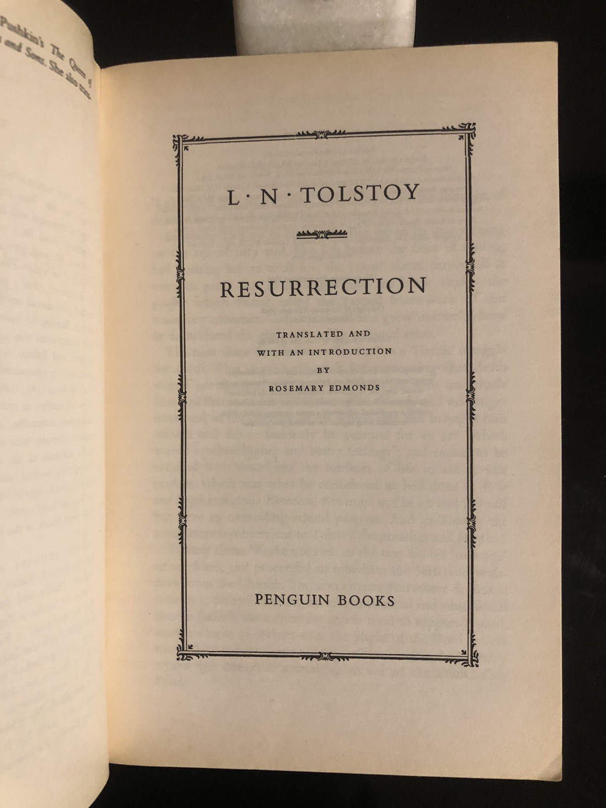 Leo Tolstoy Resurrection Penguin Classics UK 2004 Edition VG