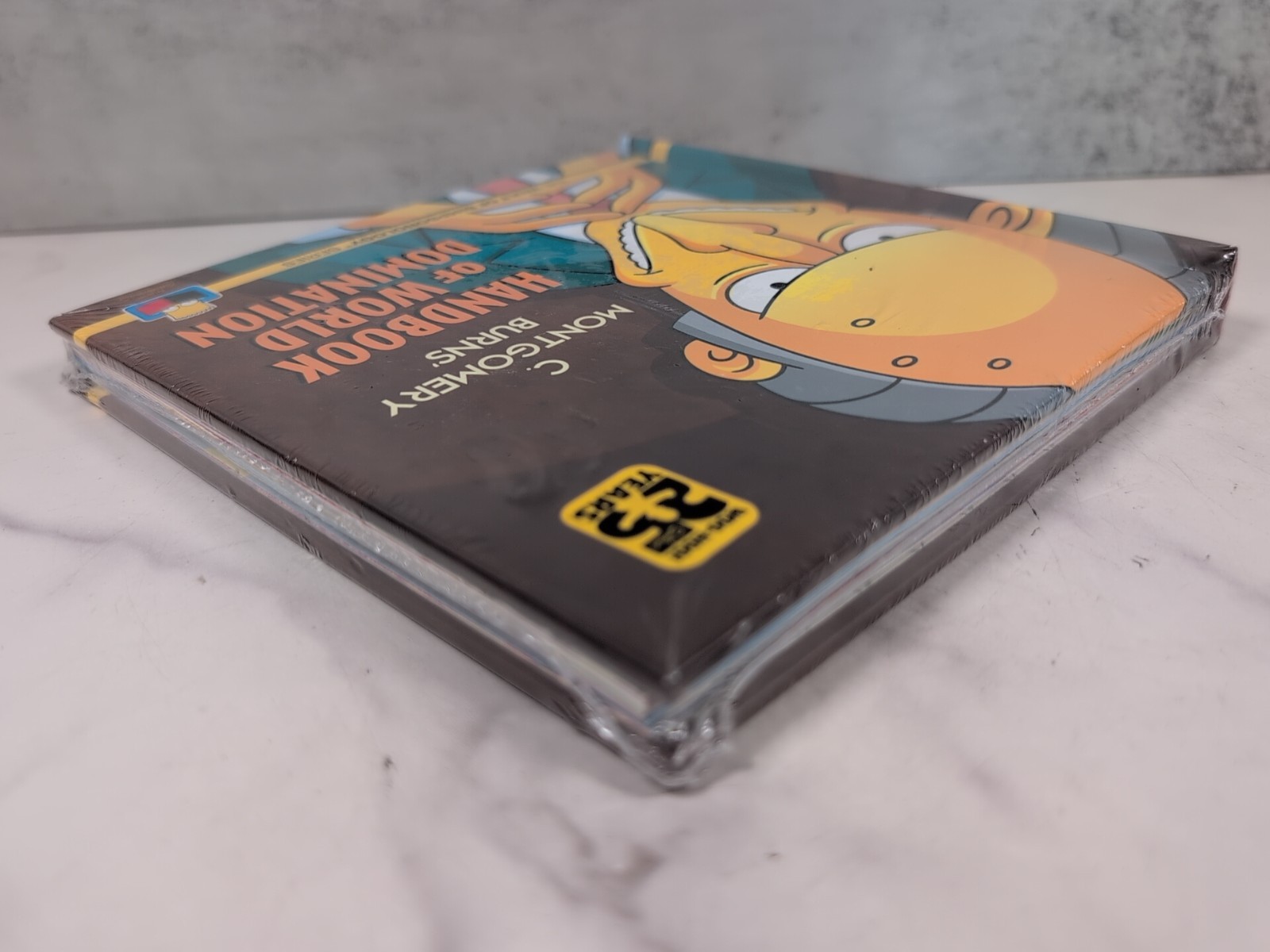 2014 Simpsons C. Montgomery Burns‘ Handbook of World Domination by Matt Groening