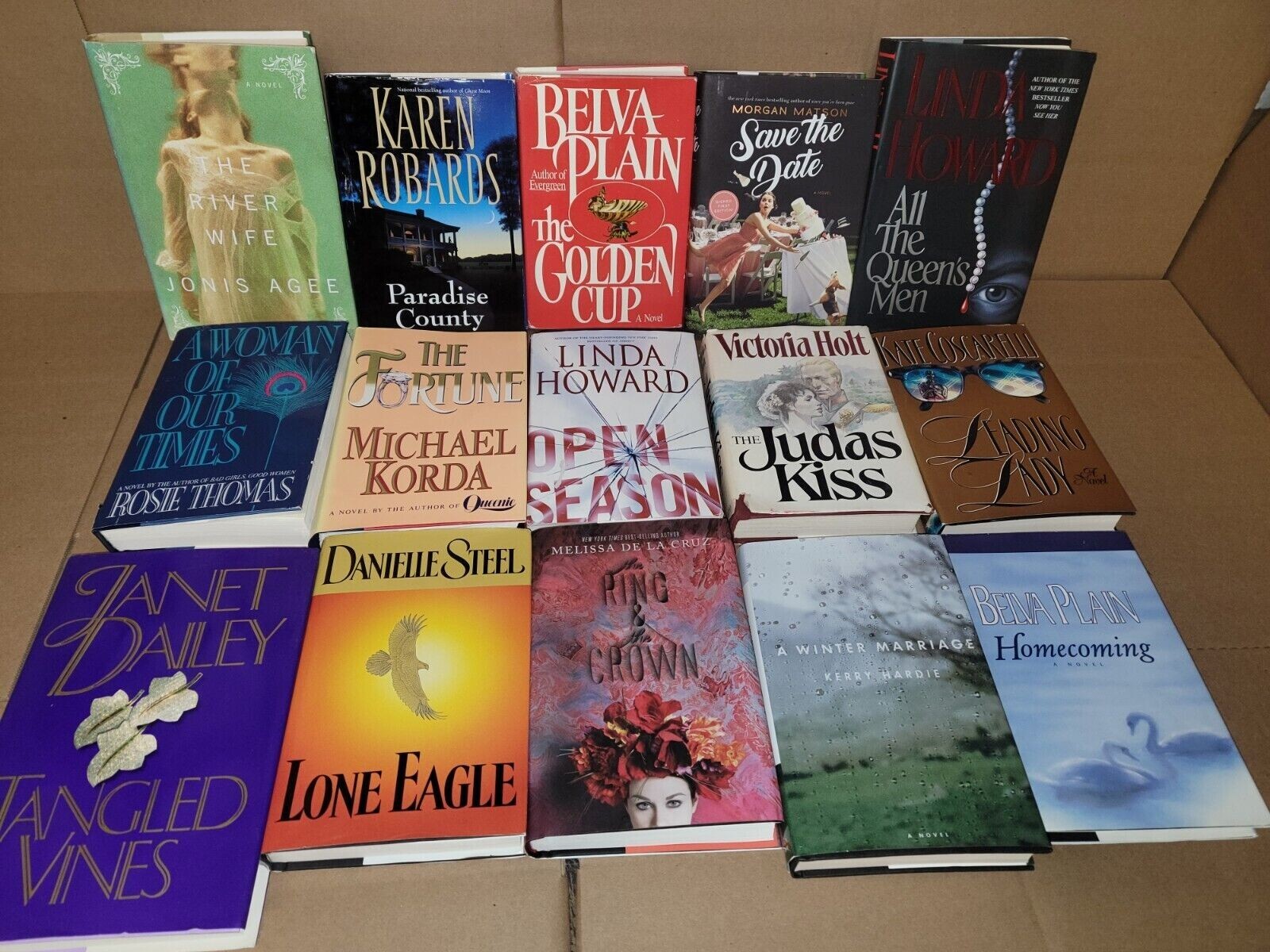 Lot of 10 Pounds Hardcover INSTANT COLLECTION ROMANCE FICTION Book MIX SET HBs