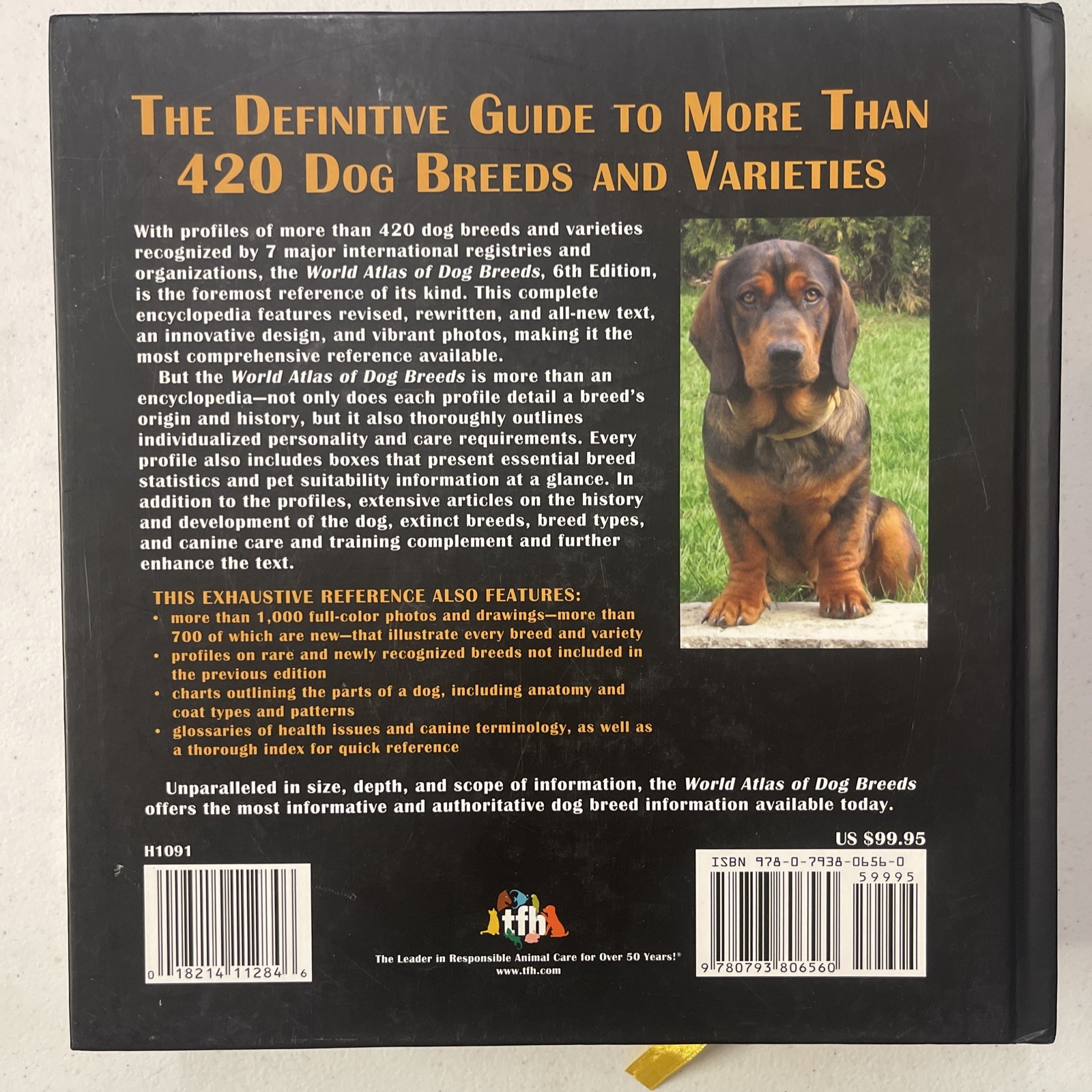 World Atlas of Dog Breeds – Hardcover, by Dominique De Vito