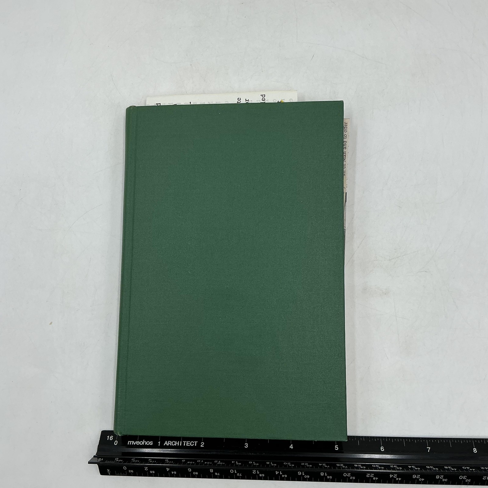THE MACMILLAN COMPANY CHRISTIAN BEHAVIOUR C. S. LEWIS 1943 HARDCOVER GREEN