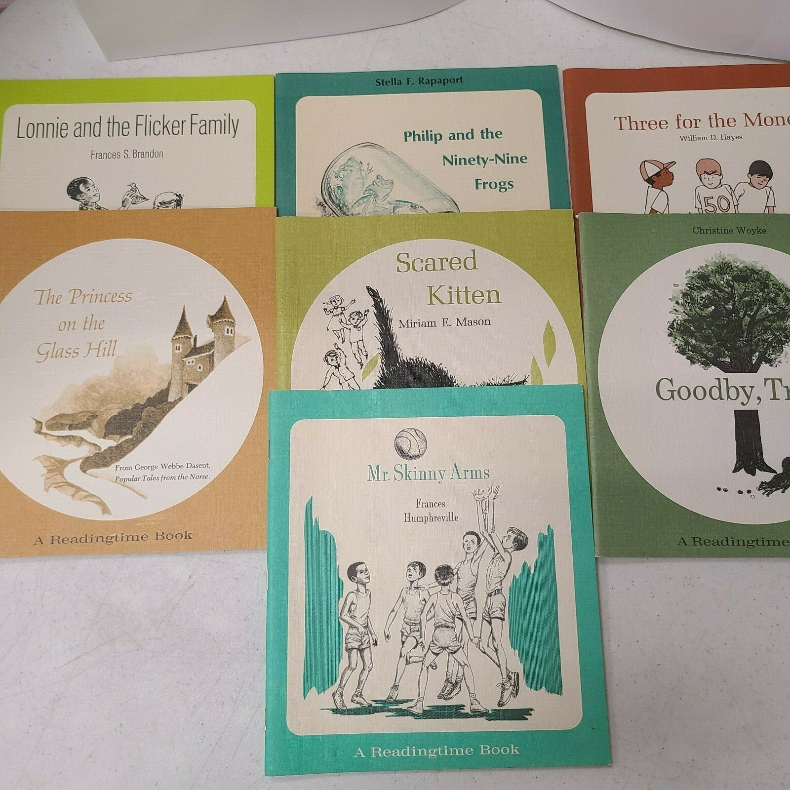 Lot of 13 Children’s „READINGTIME BOOKS“ Macmillan Company-1968, Paperback VG