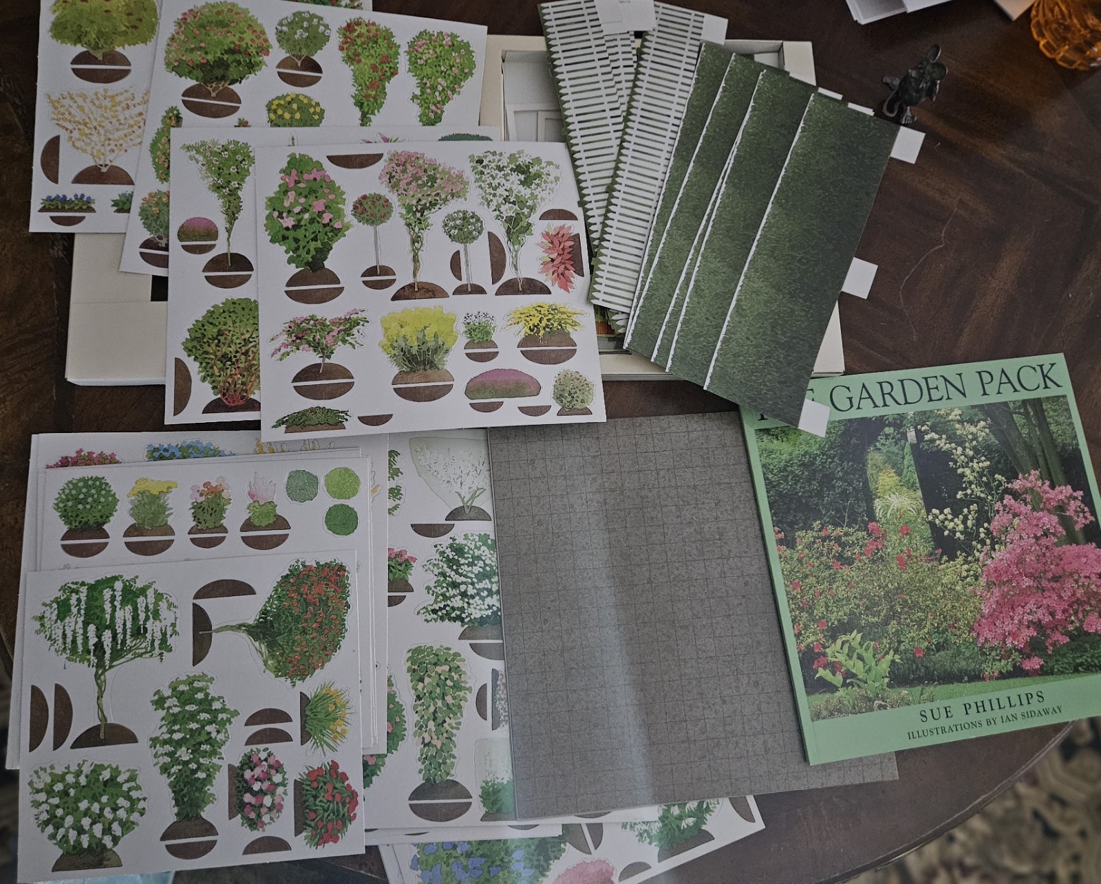The Garden Pack ~ 3D Planning Kit ~ Create Garden Designs ~ Complete