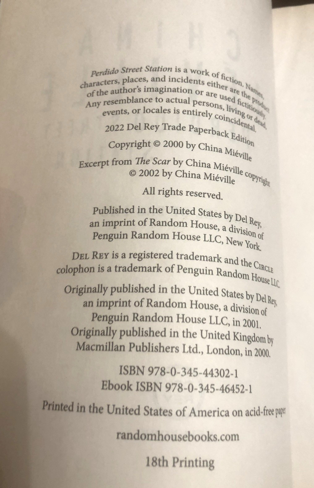 PERDIDO STREET STATION China Miéville,Del Rey 2022, TPB. FINE Science Fiction