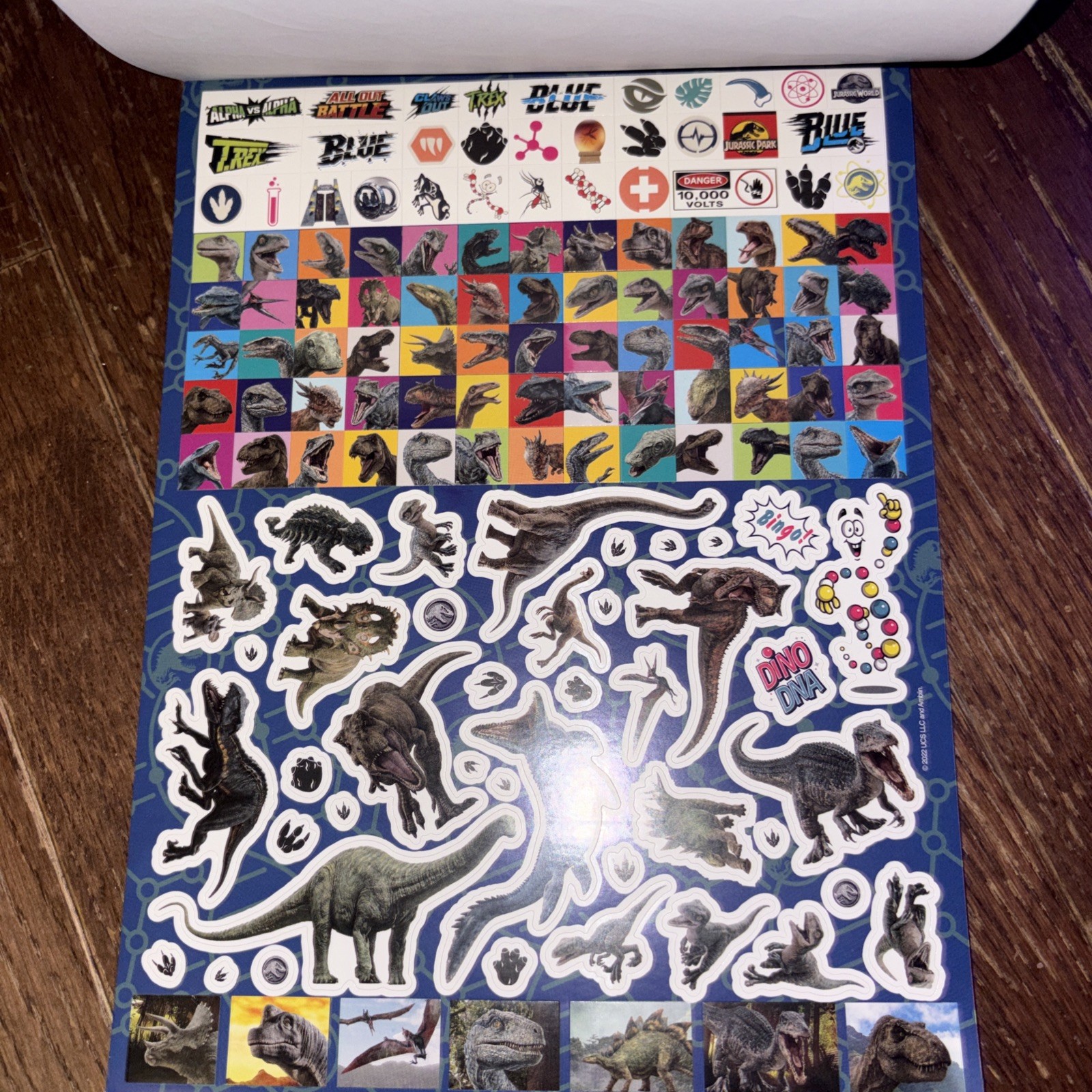 2 (X) BRAND NEW Jurassic World Create-a-Scene Sticker Activity Pads