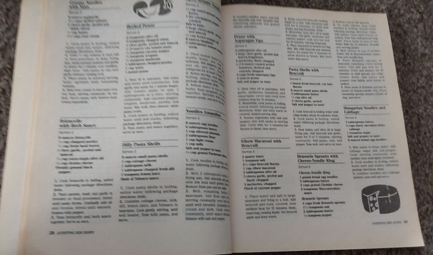 1993 SOFTCOVER BOOK CREATIE COOKING PASTA 124 PAGES BY MARION HOFFMAN