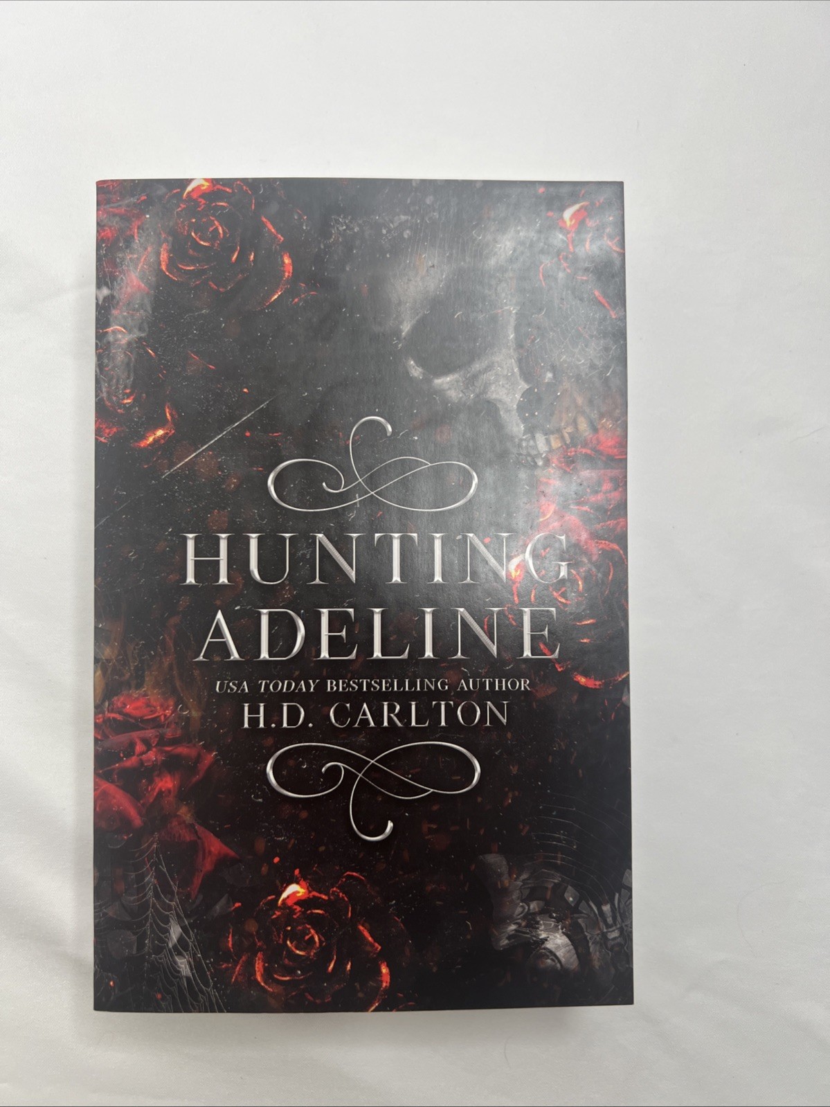 Hunting Adeline (Cat and Mouse Duet) – Carlton – Paperback
