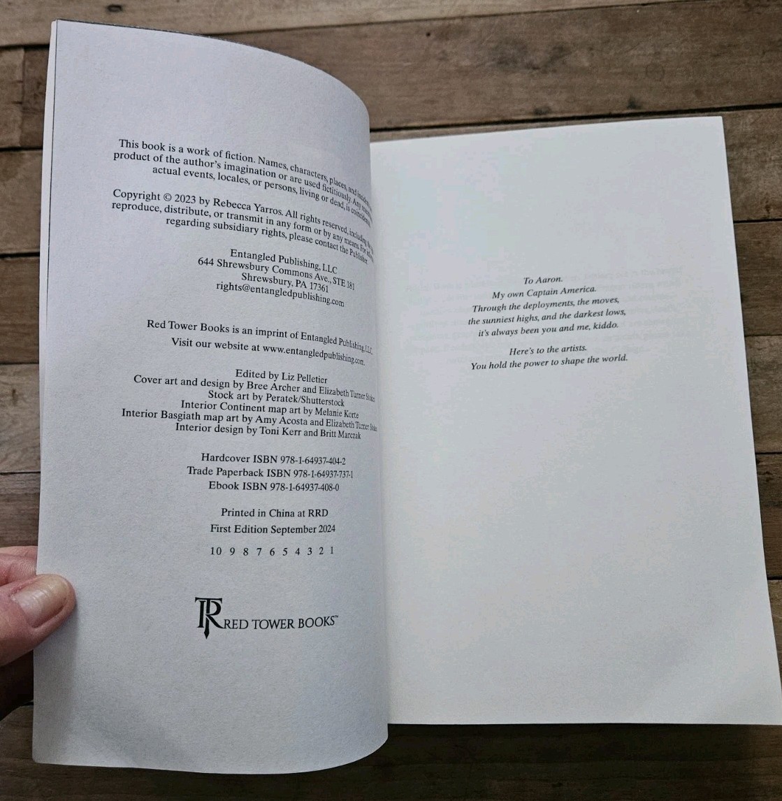 🐲 Fourth Wing 1st Printing Limited Edition Paperback Full Sprayed Dragon Edges
