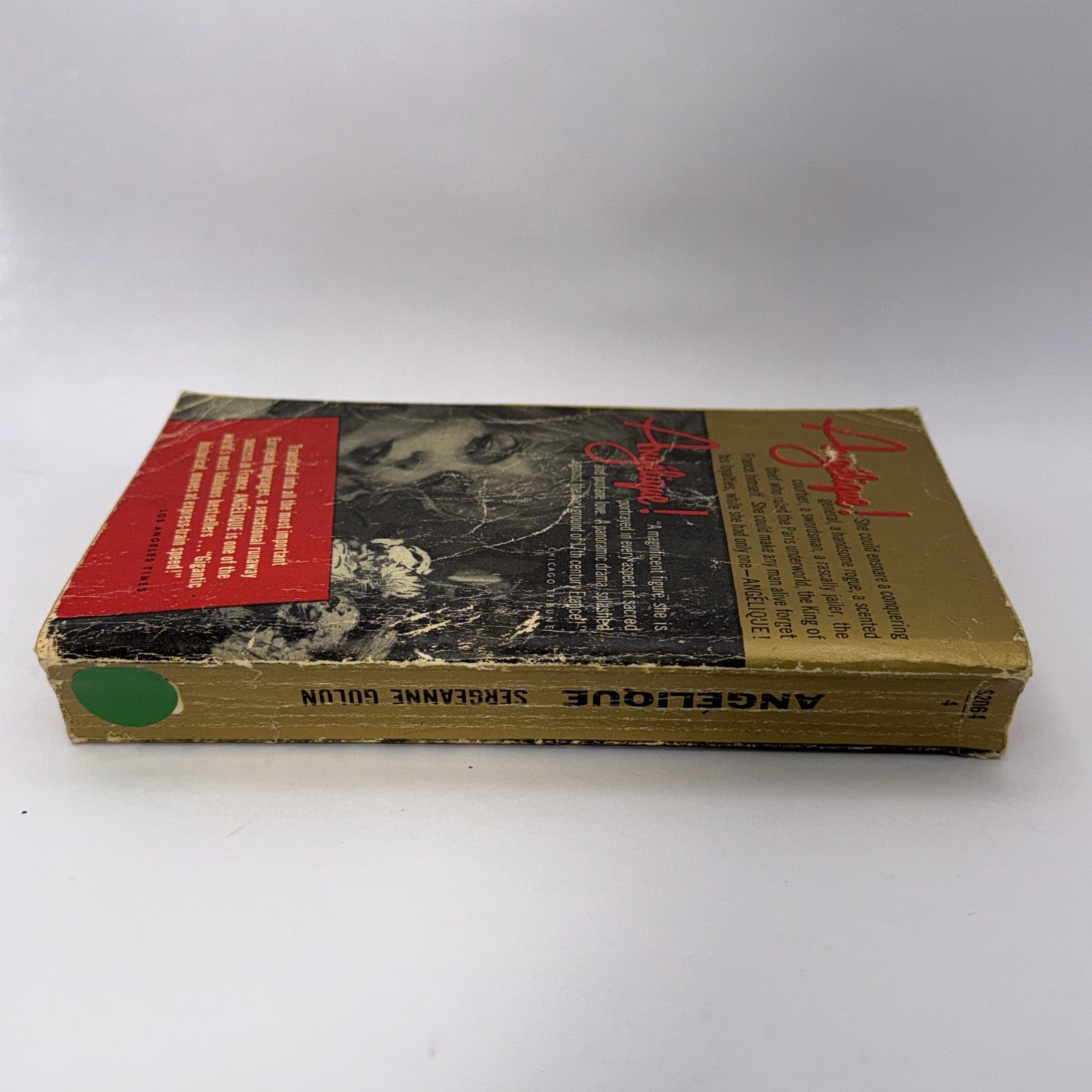 Angelique book 1 by Sergeanne Golon paperback 1960 pub.