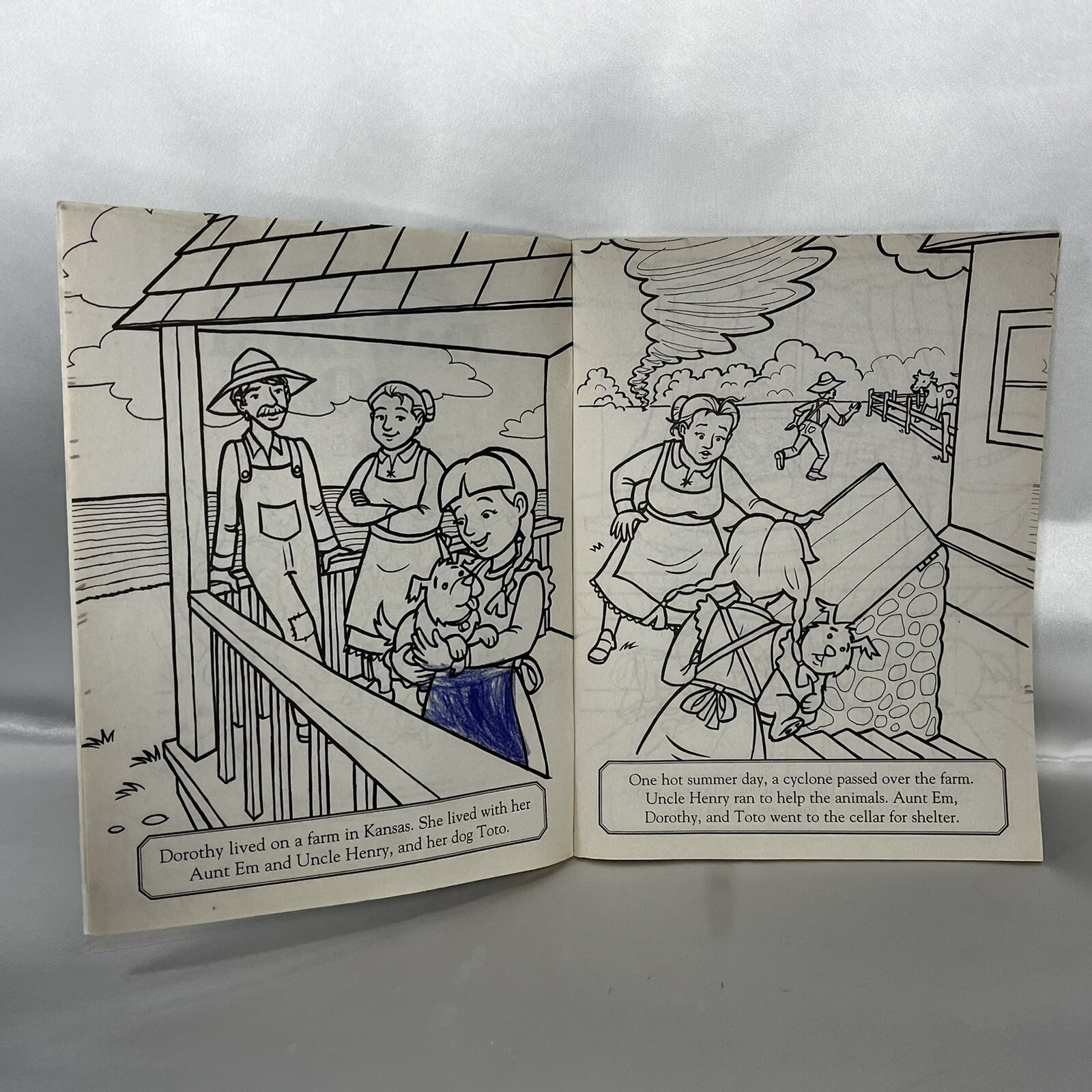 The Wizard Of Oz Coloring Story Book 4 Sheets Color Stickers