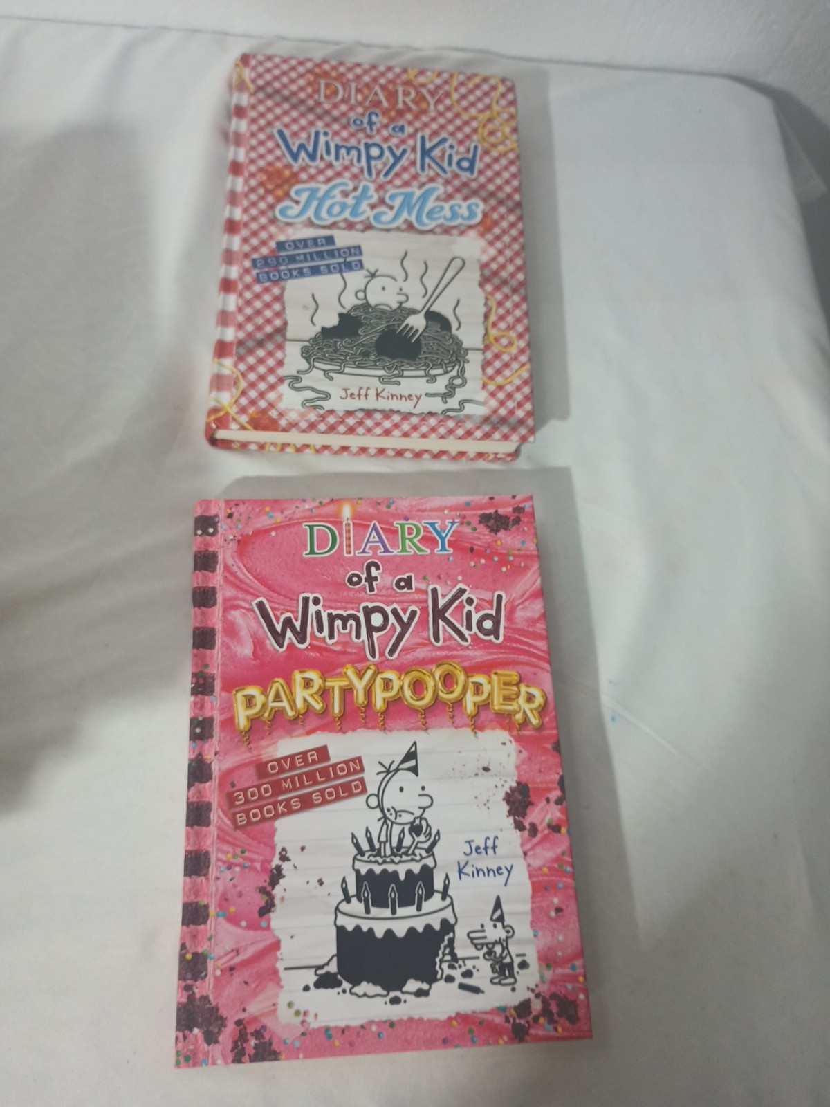 Diary of a Wimpy Kid COMPLETE 22 Books + Awesome Friendly Kid 1-3 &2 DVDs