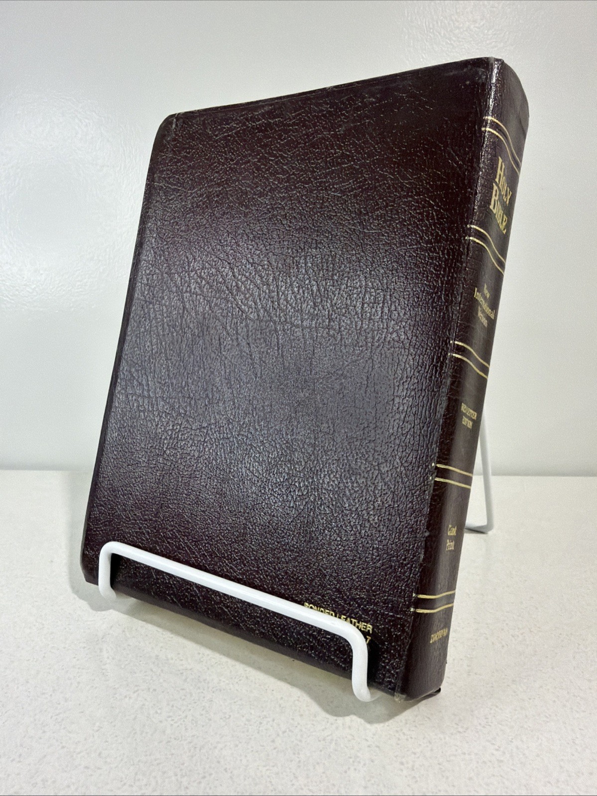 NIV 1984 Giant Print Reference Bible – Burgundy Imitation Leather