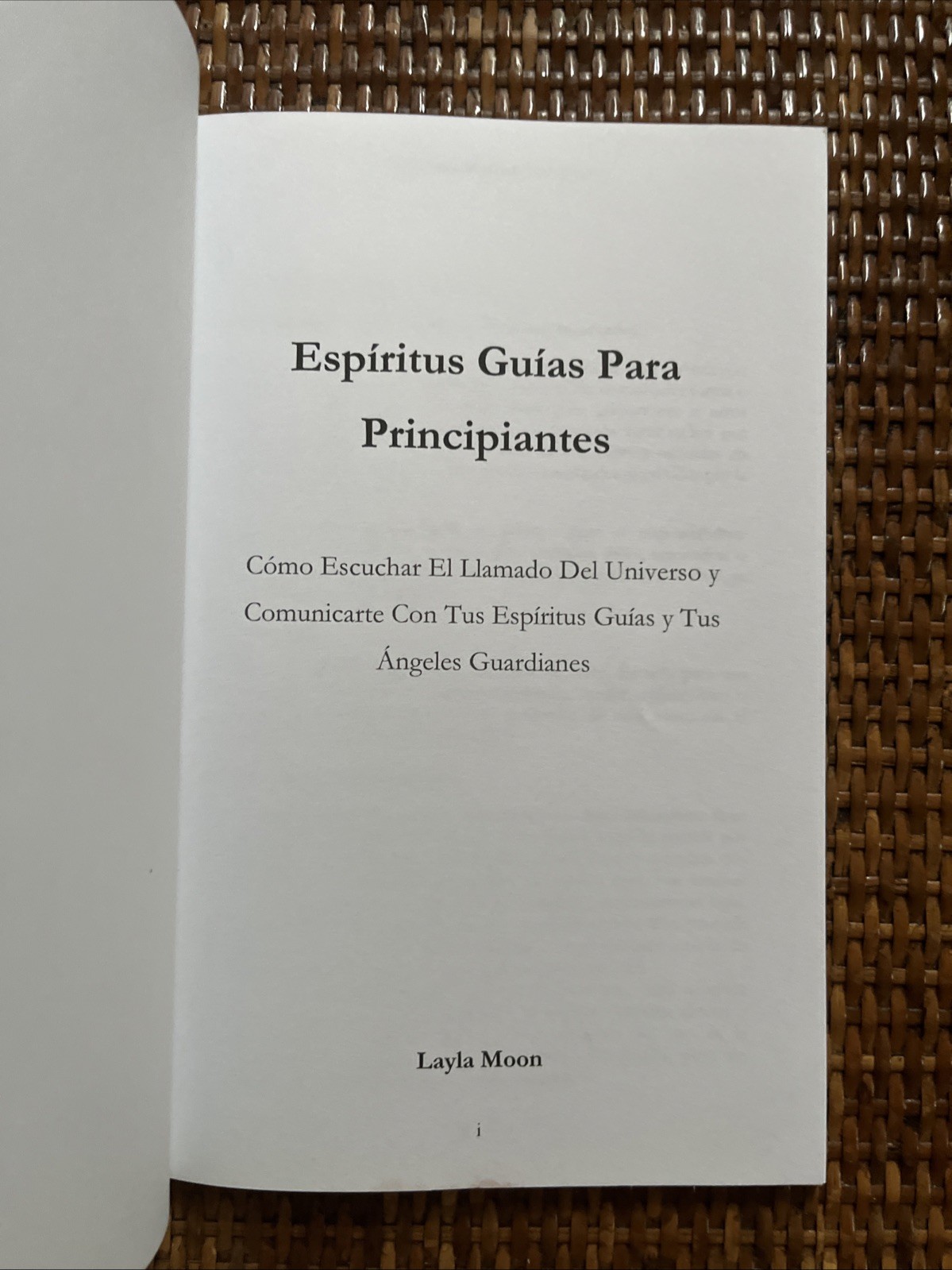 Layla Moon Books – Lot Of 3 – Paperback – Números Angelicales- El Único Libro –