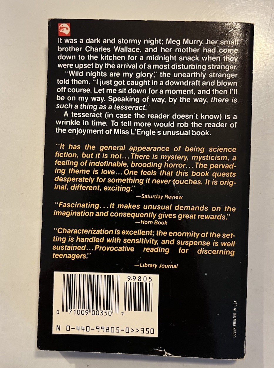 A Wrinkle in Time by Madeleine L’Engle 1976 vintage paperback Stranger Things