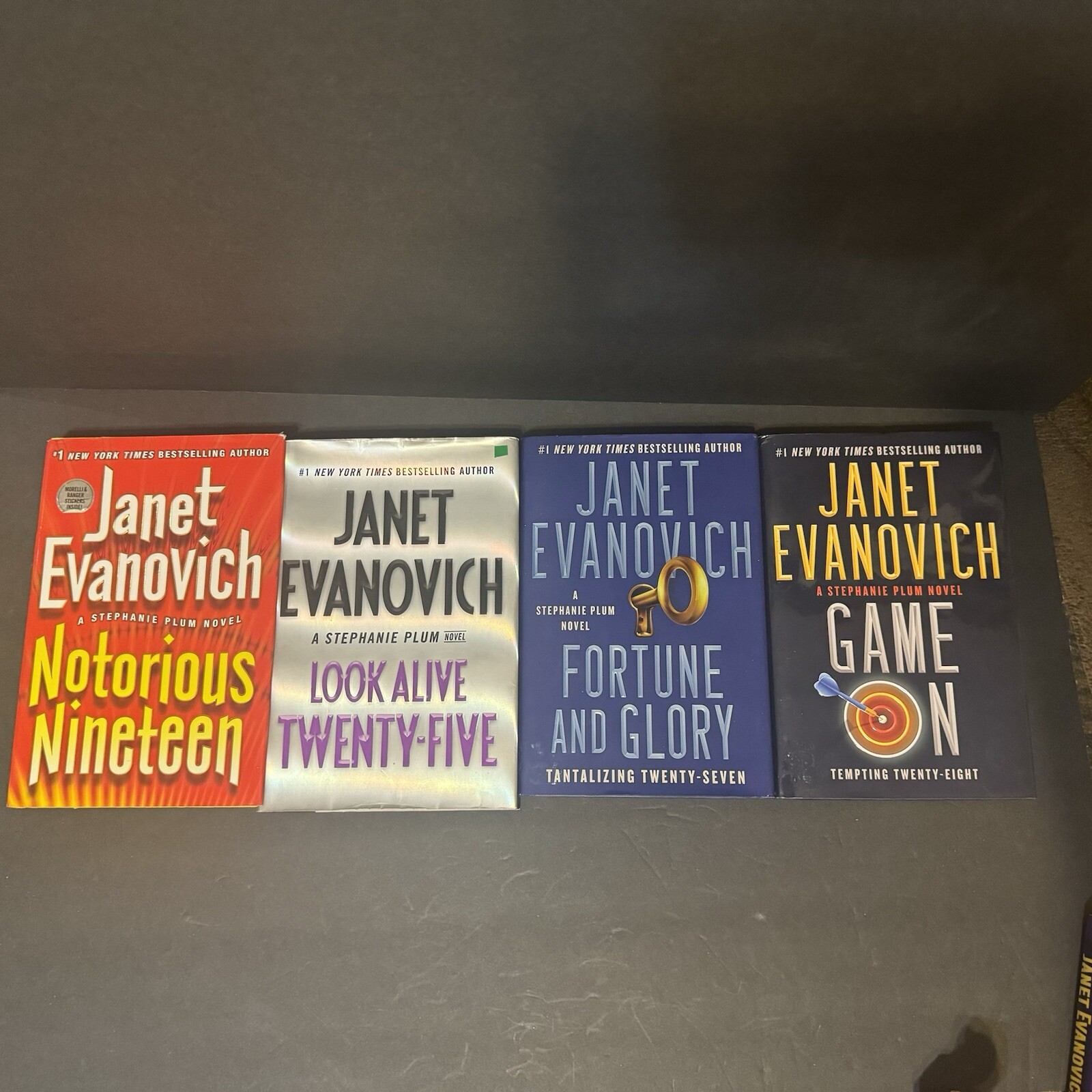 Lot Of 6 HC JANET EVANOVICH BOOKS Mixed Lot See Photos For Titles