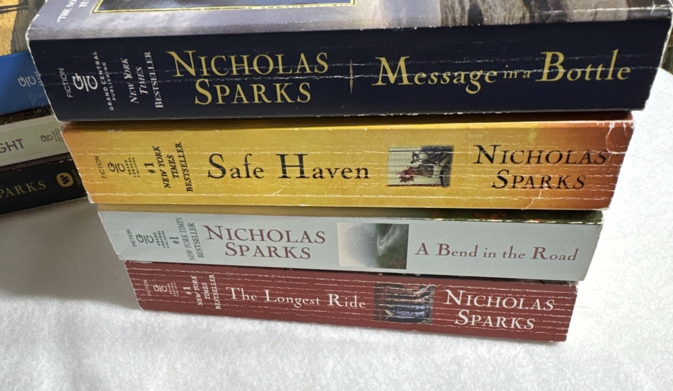 Nicholas Sparks Lot Of 7 Paperbacks Romance, Drama, Suspense Very Good Cond
