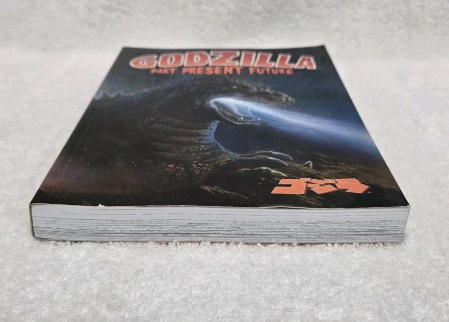 Godzilla: Past, Present, Future (1998 Dark Horse Graphic Novel 1St. Edition PB)