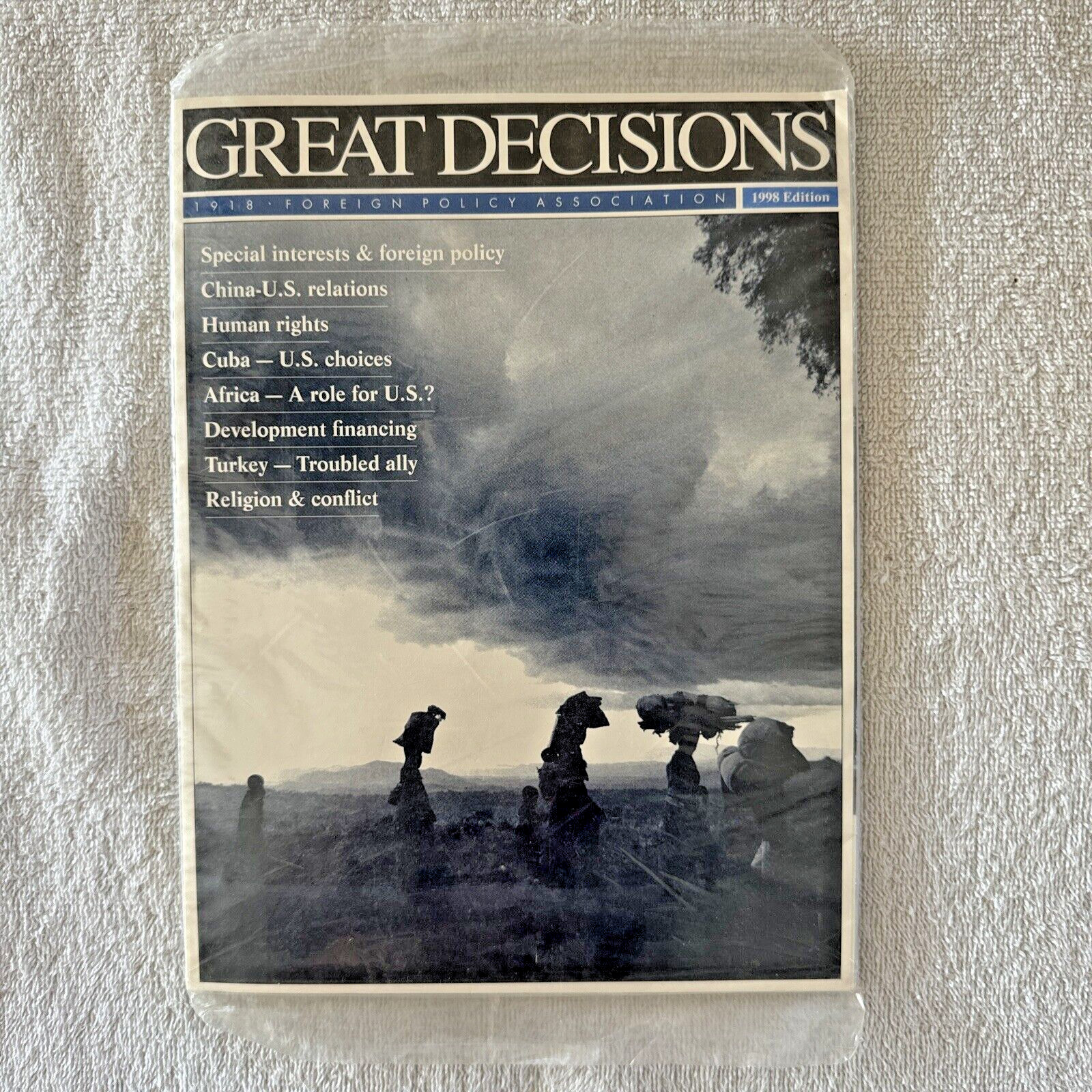 GREAT DECISIONS MAGAZINE, NEW FACTORY SEALED 1998 EDITION, FOREIGN POLICY ASSOC.