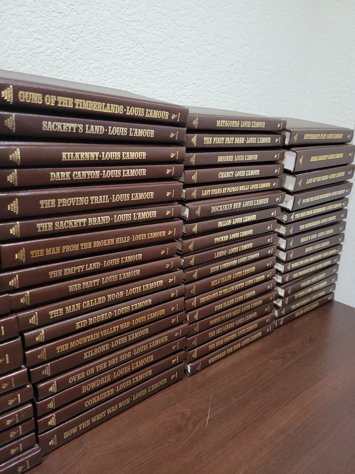 LOUIS L’AMOUR LEATHERETTE BOOKS *You choose from drop down *updated titles 9/11