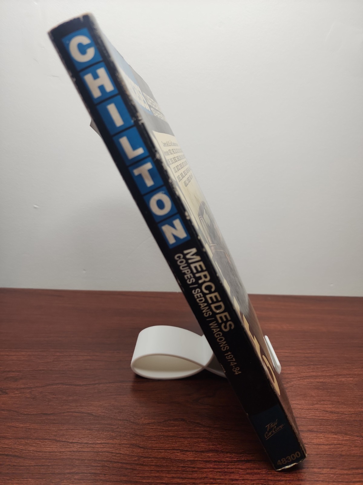 CHILTON Manual Mercedes Coupes Sedans Wagons 1974-84 by Haynes (1997)