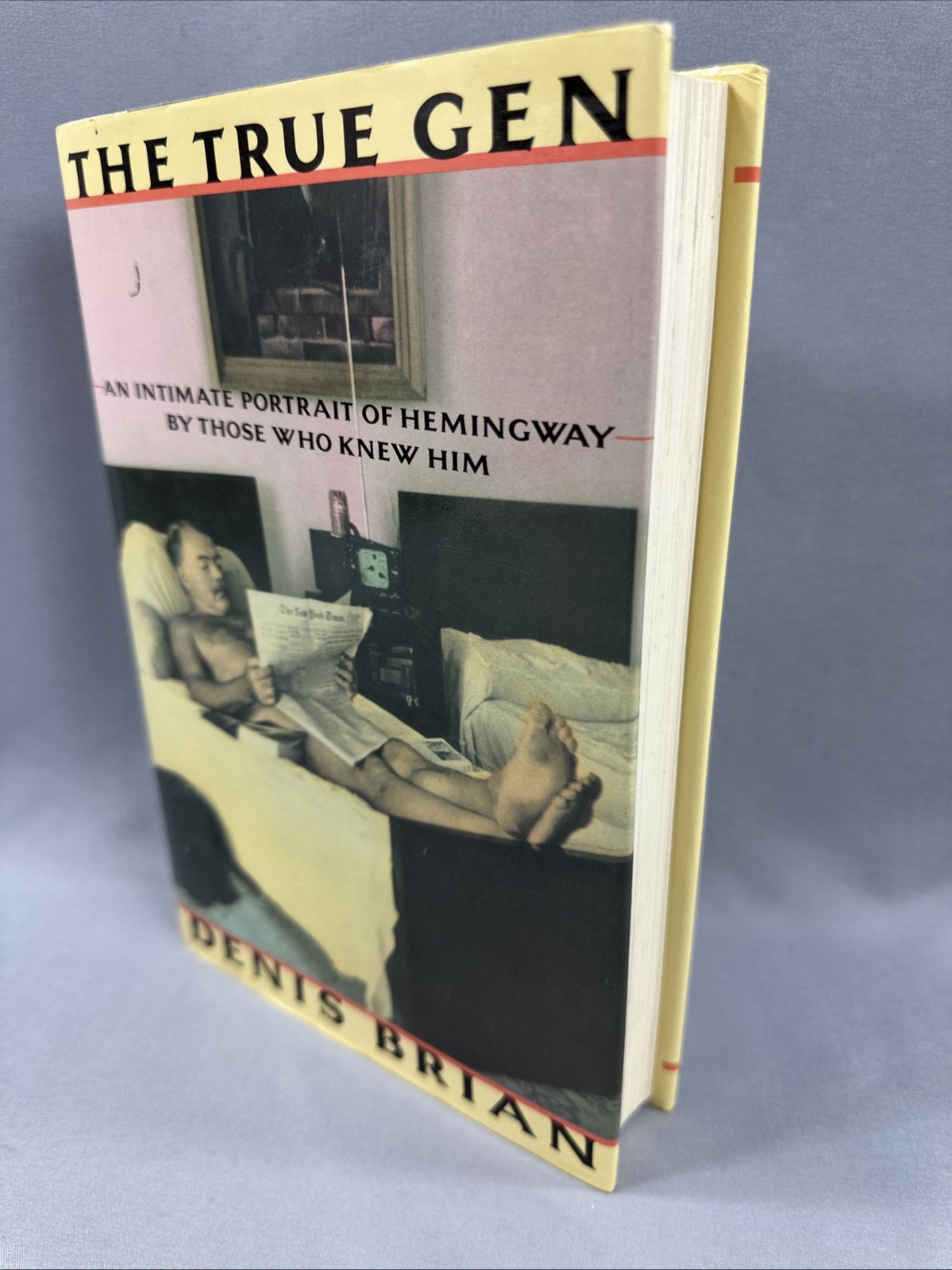 Lot of 8 Ernest Hemingway Related Mixed Titles Vintage Books HC/DJ