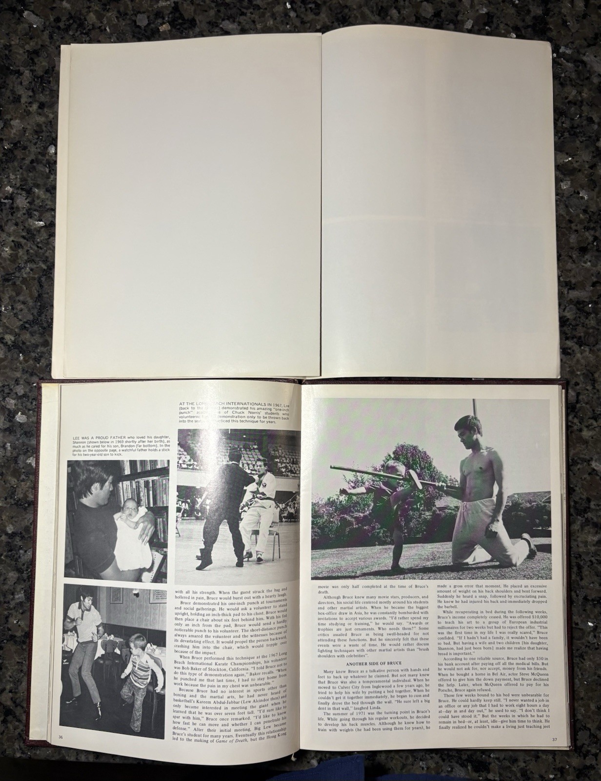 BRUCE LEE 1940-1973 – Circa 1974. READ DESCRIPTION ABOUT BONUS PAGES (ERRORS)!!