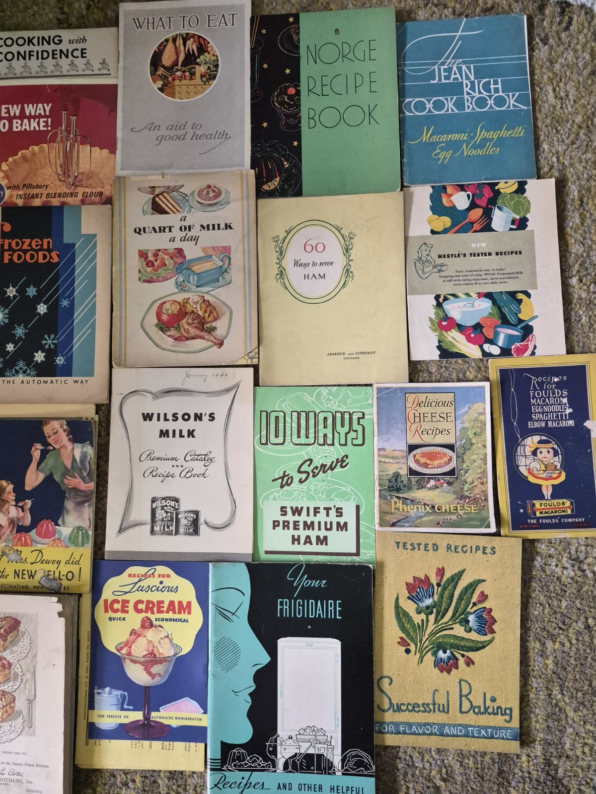 Lot Of 88 Vintage Cooking 1920s Up Pamphlet Booklet Advertising Recipes Paper