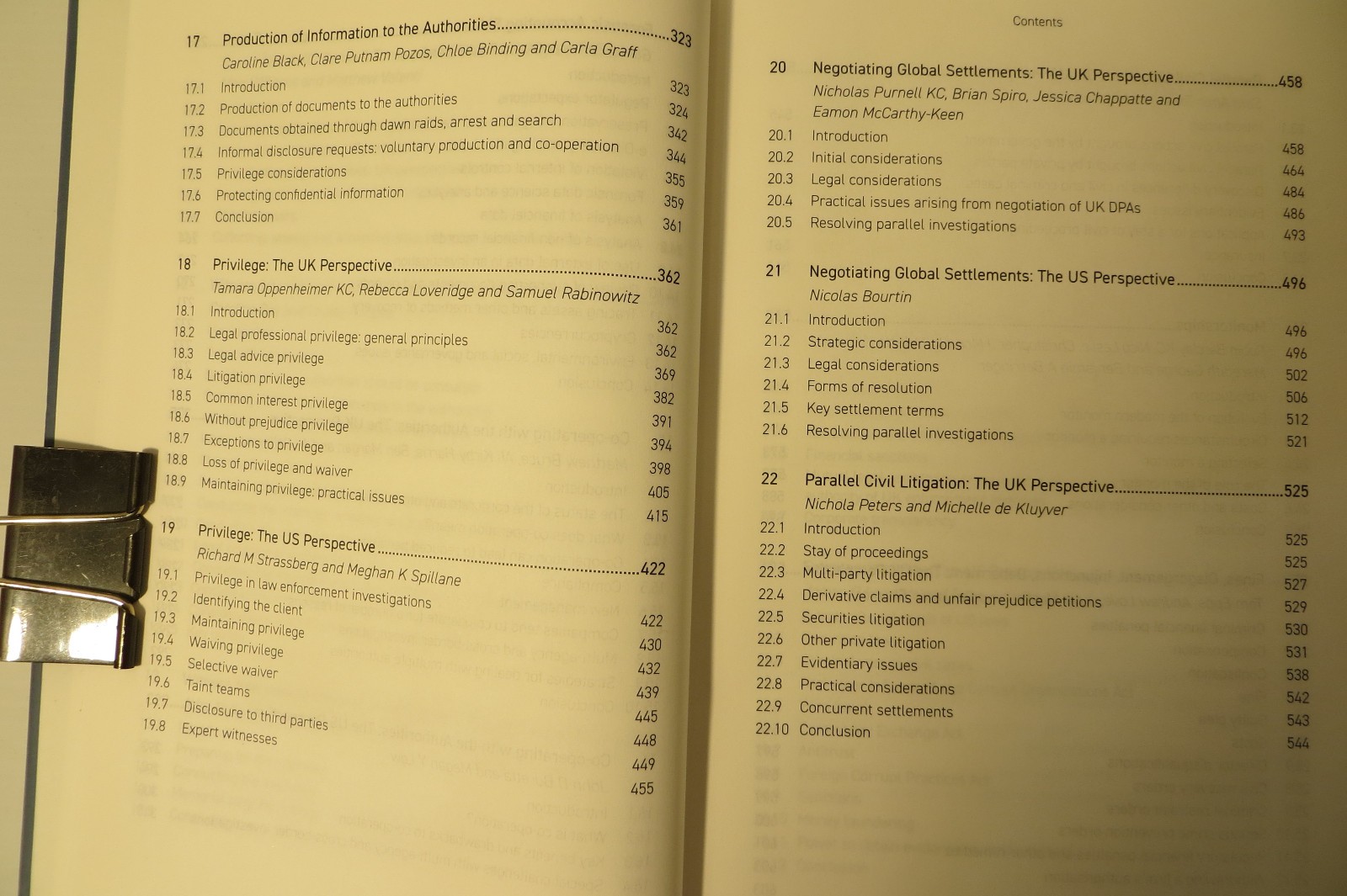 THE PRACTITIONER’S GUIDE TO GLOBAL INVESTIGATIONS. Hb. TWO VOLUMES, 1700 PAGES