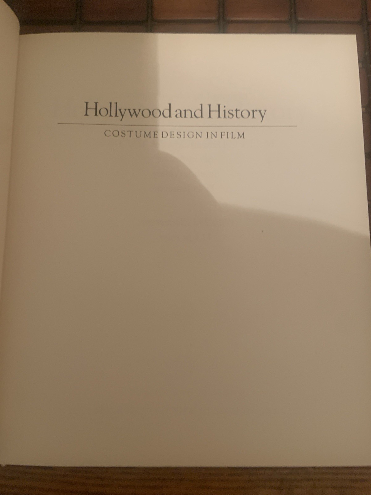 Hollywood and History. Costume Design in Film – 1987