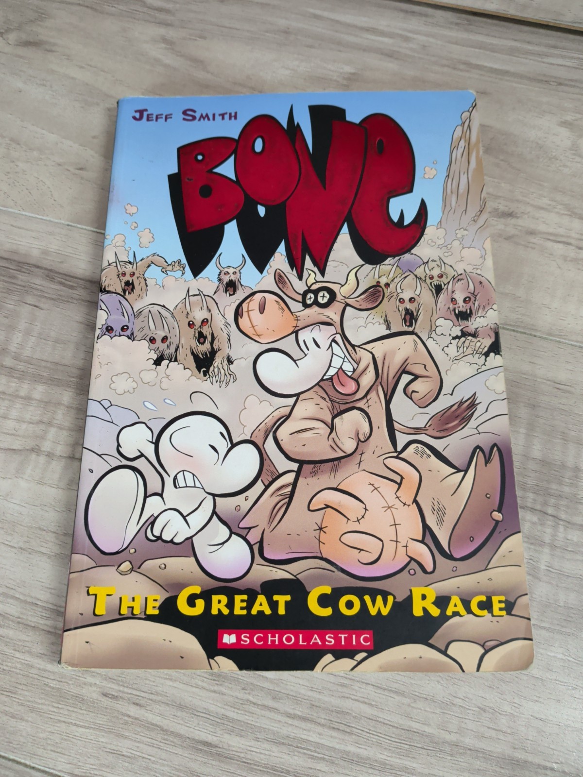 Lot of 10 BONE Graphic Novel Series by Jeff Smith Complete 1-8 & Rose Handbook
