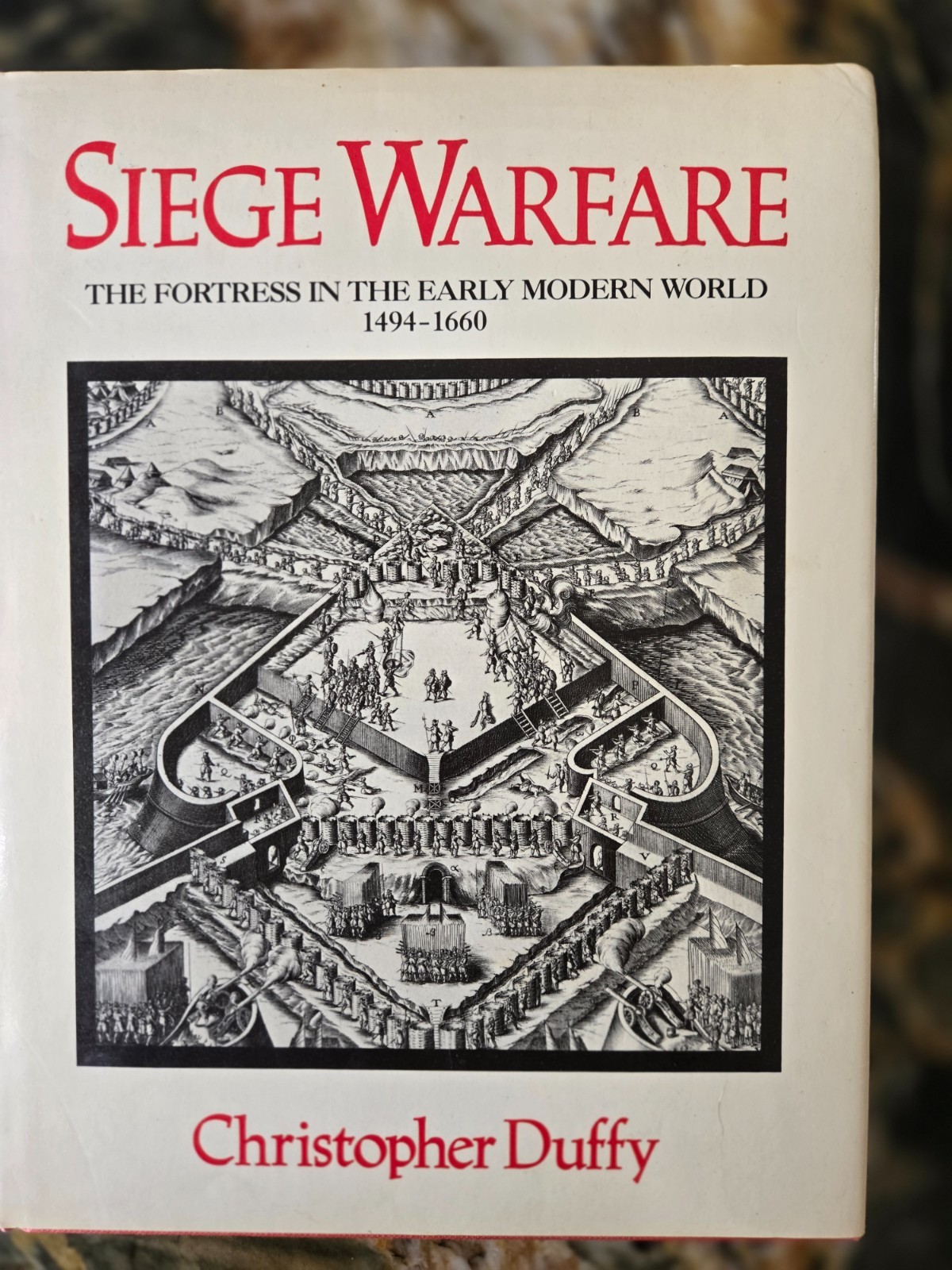 Siege Warfare: The Fortress in the Early Modern World, 1494-1660, 1987 HC/DJ/VG