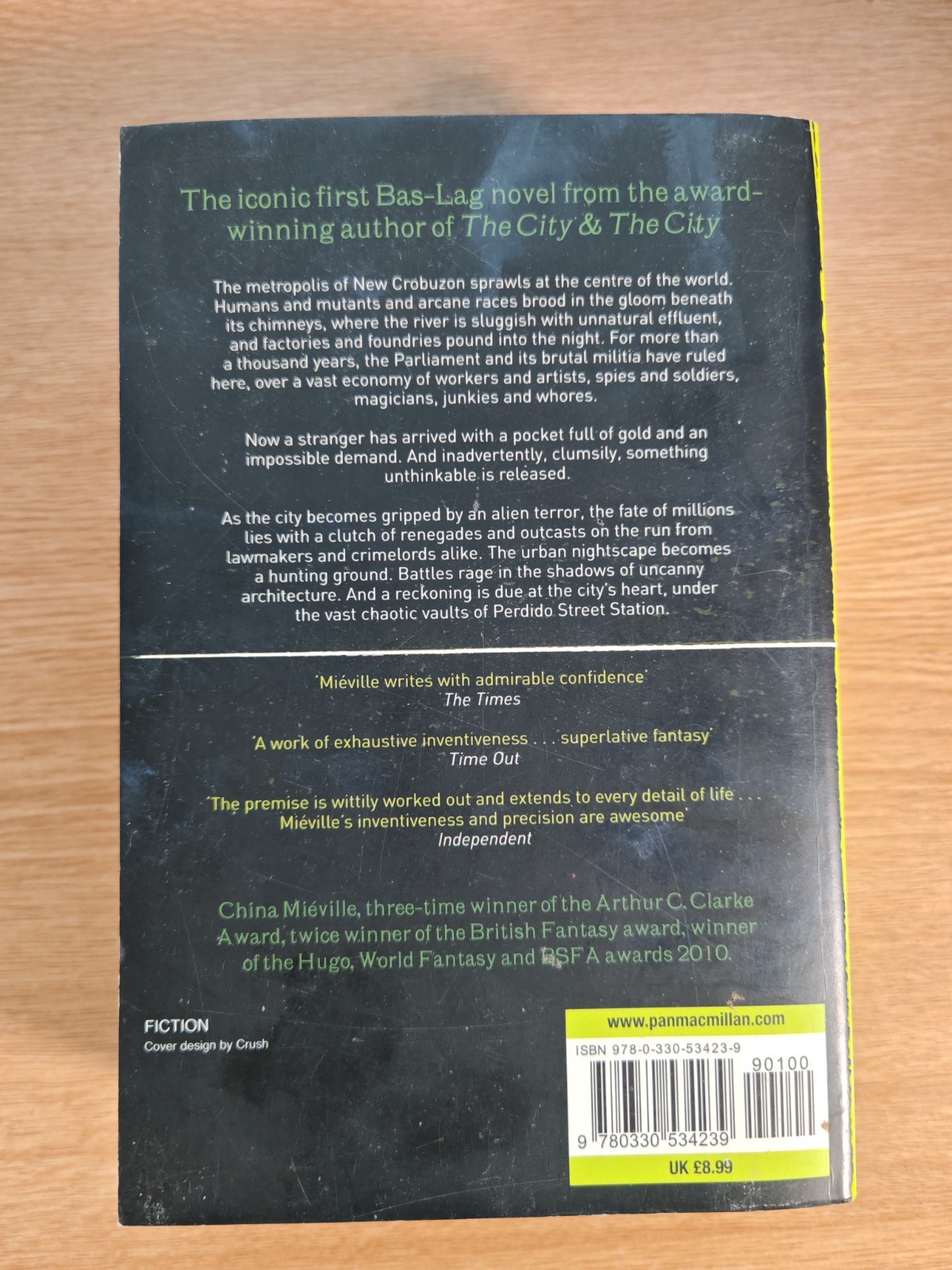 Perdido Street Station China Miéville Paperback Book Science Fiction 2011