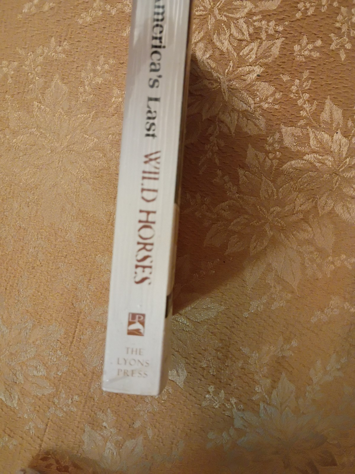 America’s Last Wild Horses Hope Ryden 1999 Paperback Ex-Library Mustangs Book