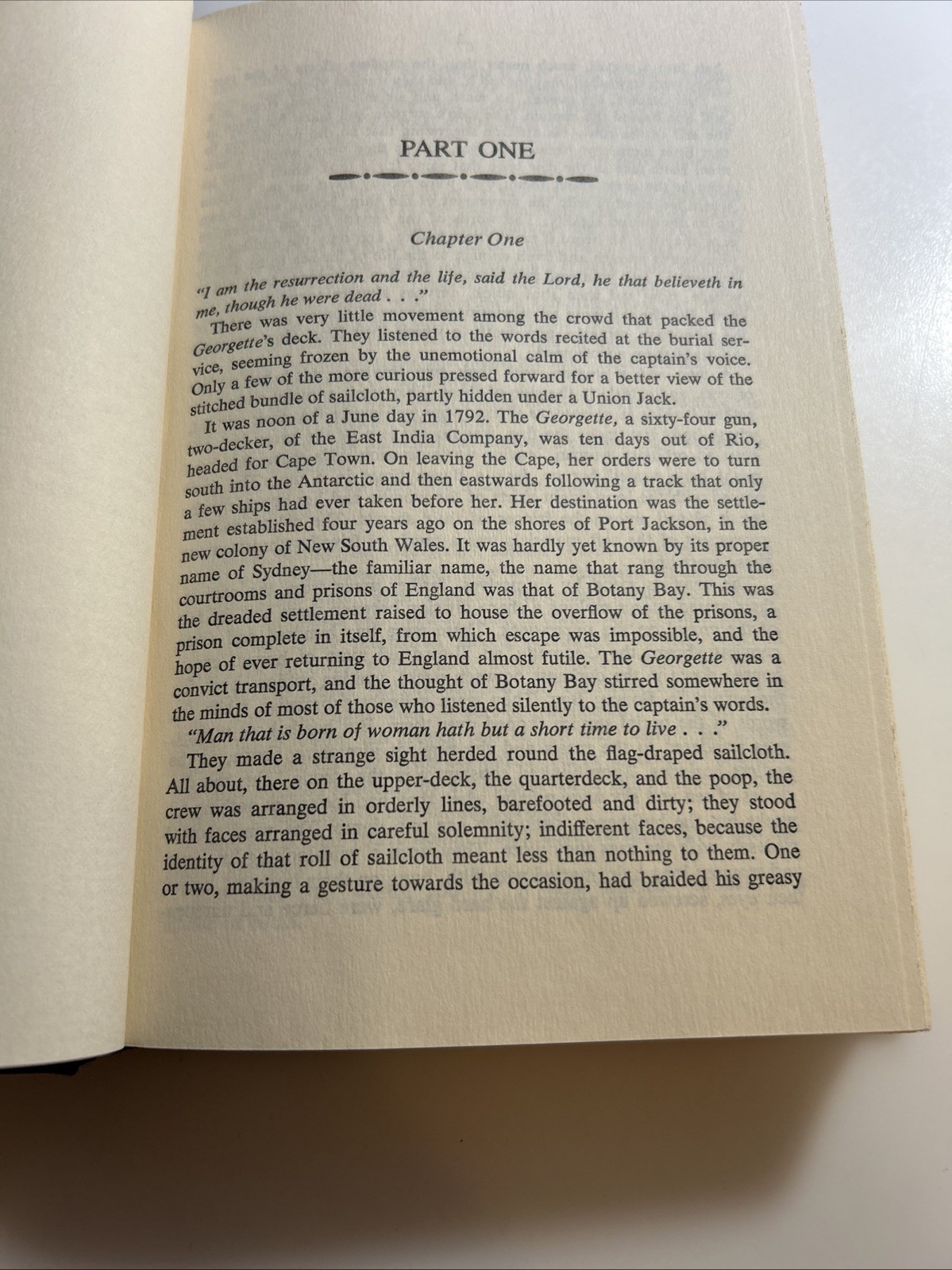 Sara Dane by Catherine Gaskin (1983, Bantam) Hardcover Dust Jacket abxw