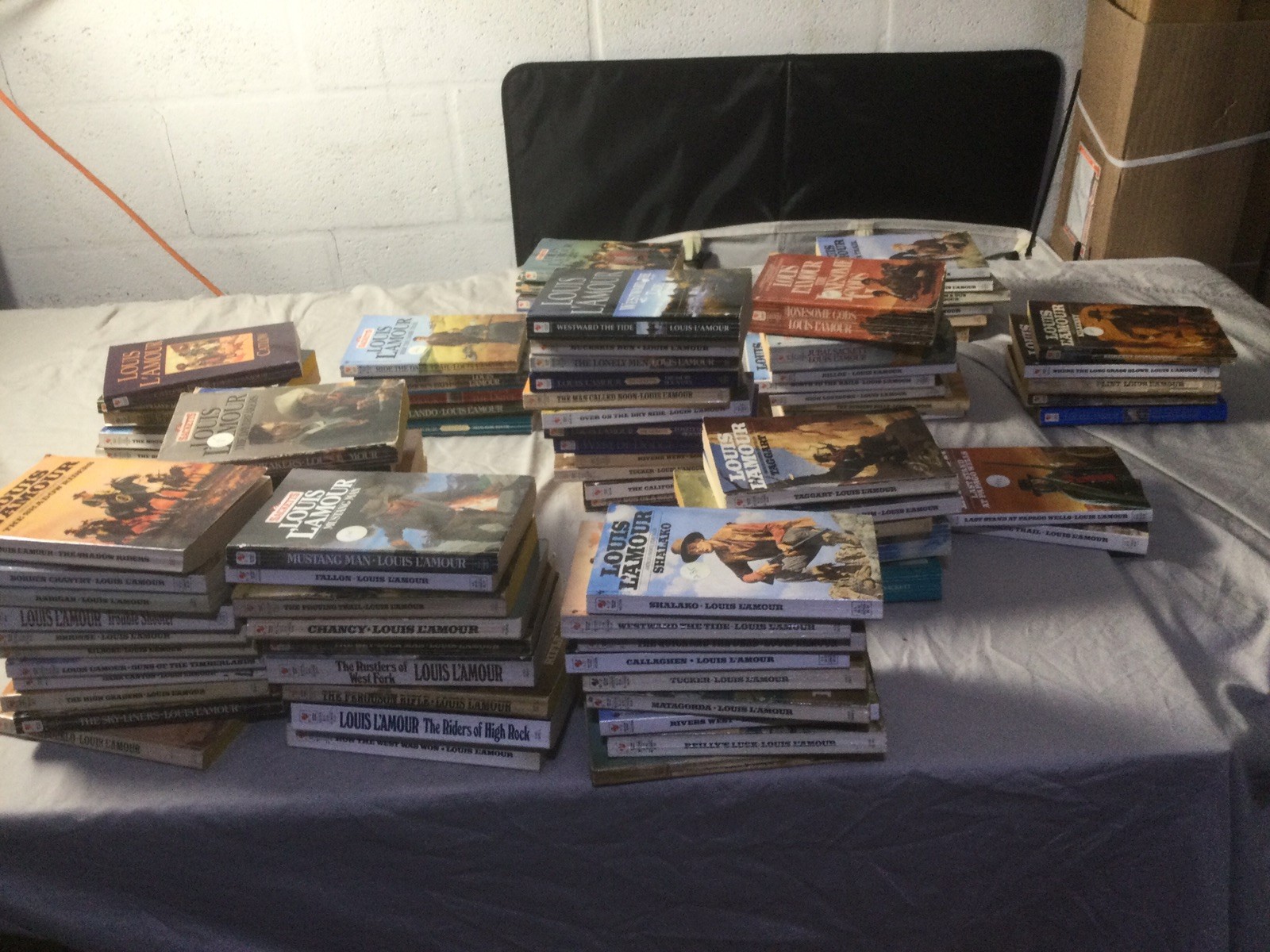 80+ Louis L’Amour Paperback Lot Western Collection Sackett Series