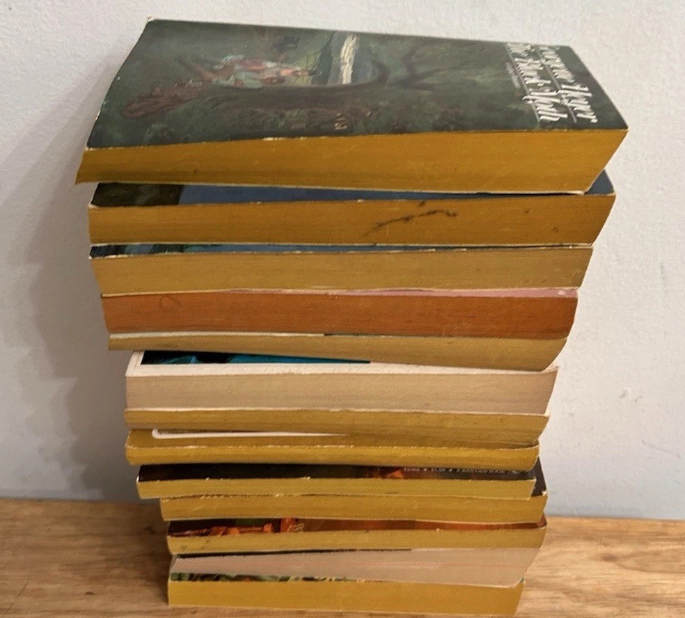 Georgette Heyer Lot of 13 Vintage Paperback Books *READ Description*
