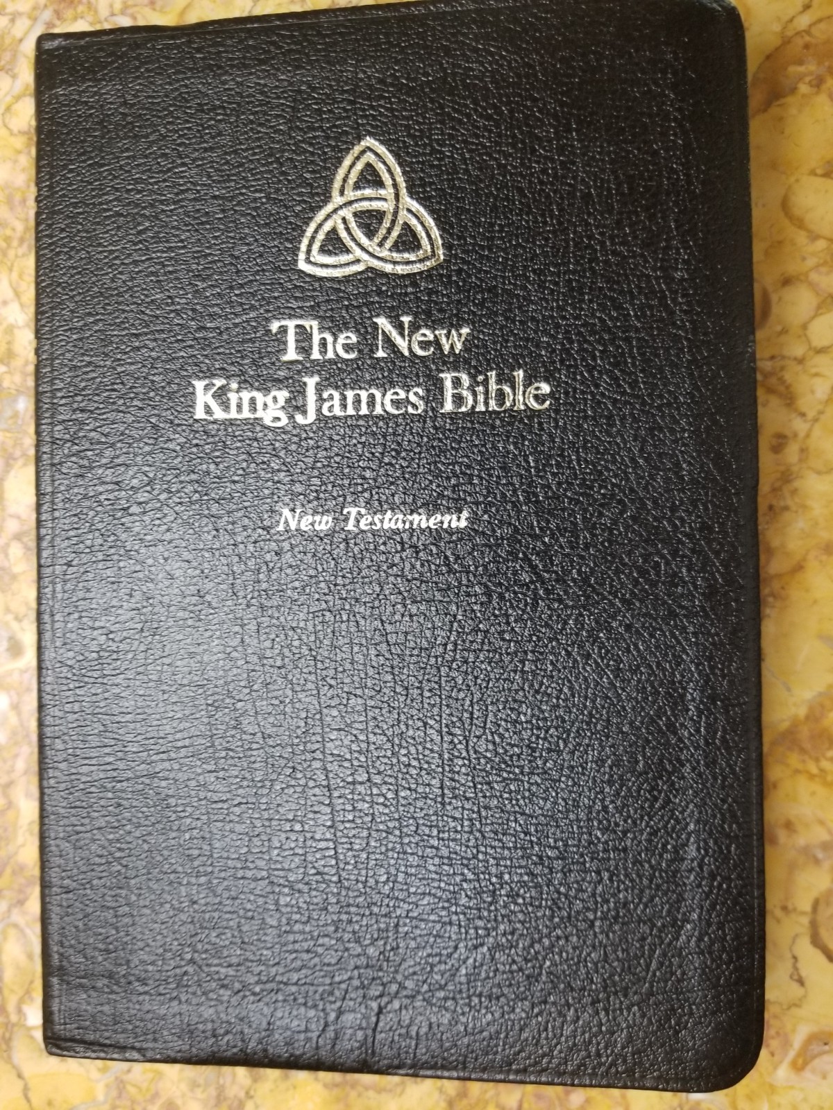 Nelson 196 NKJV New Testament Bible Genuine Leather OPAQUE PAPER LIKE NEW L@@K🌟