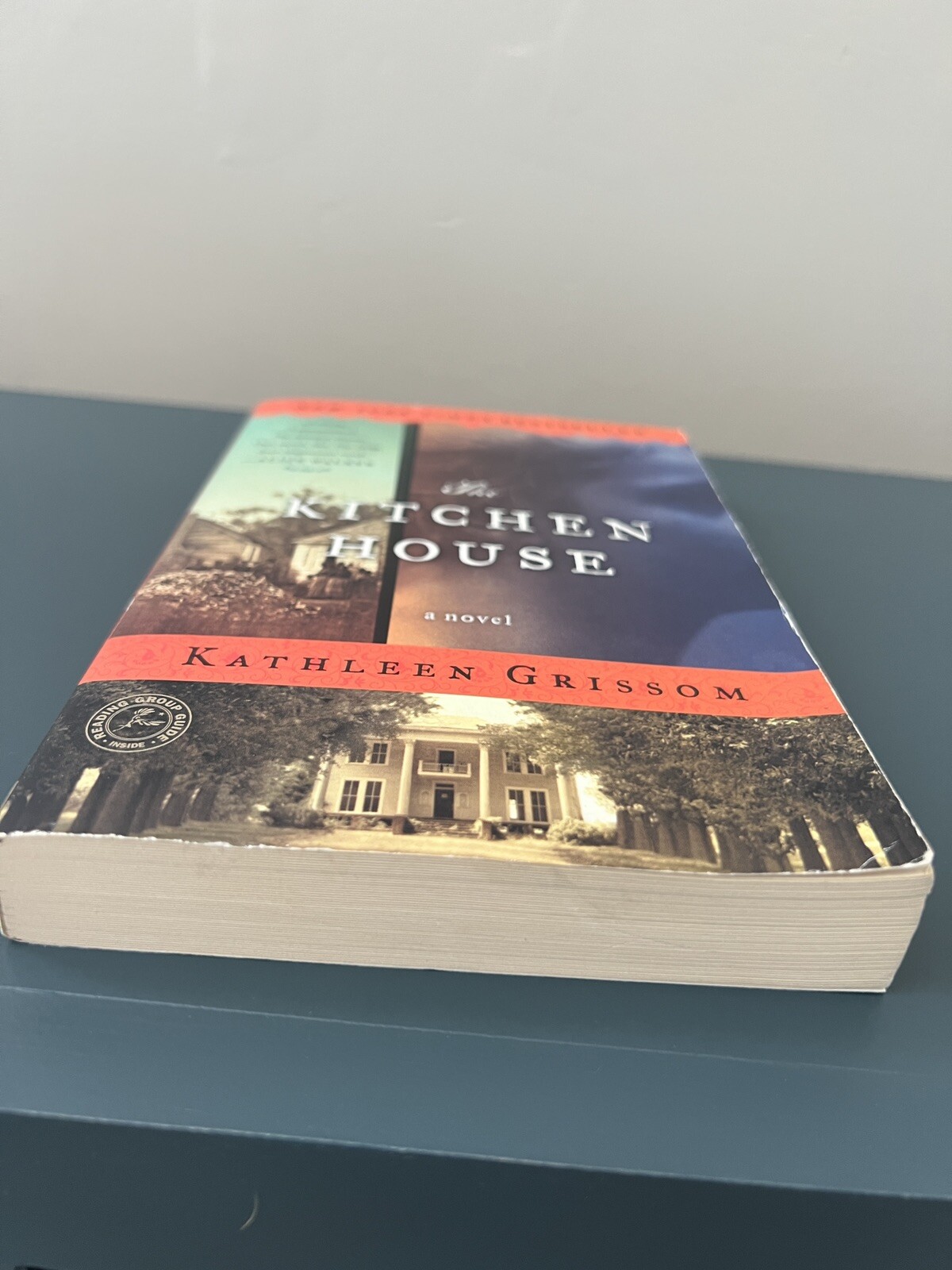 Book The Kitchen House: A Novel by Kathleen Grissom