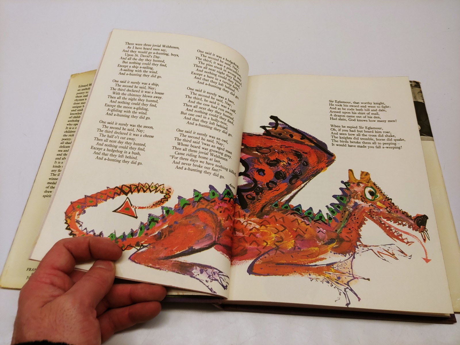 2x Poetry Books For Children HCDJ, Oxford Book & Illustrated Treasury – AS SHOWN